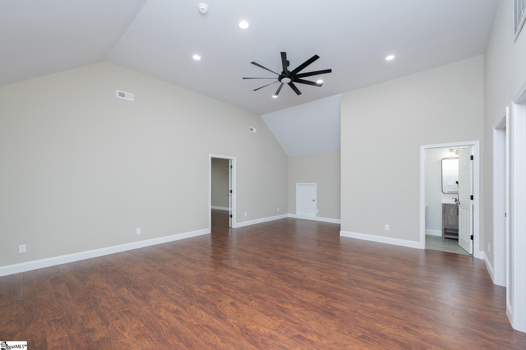 402 Wyatt Road Property Photo 19