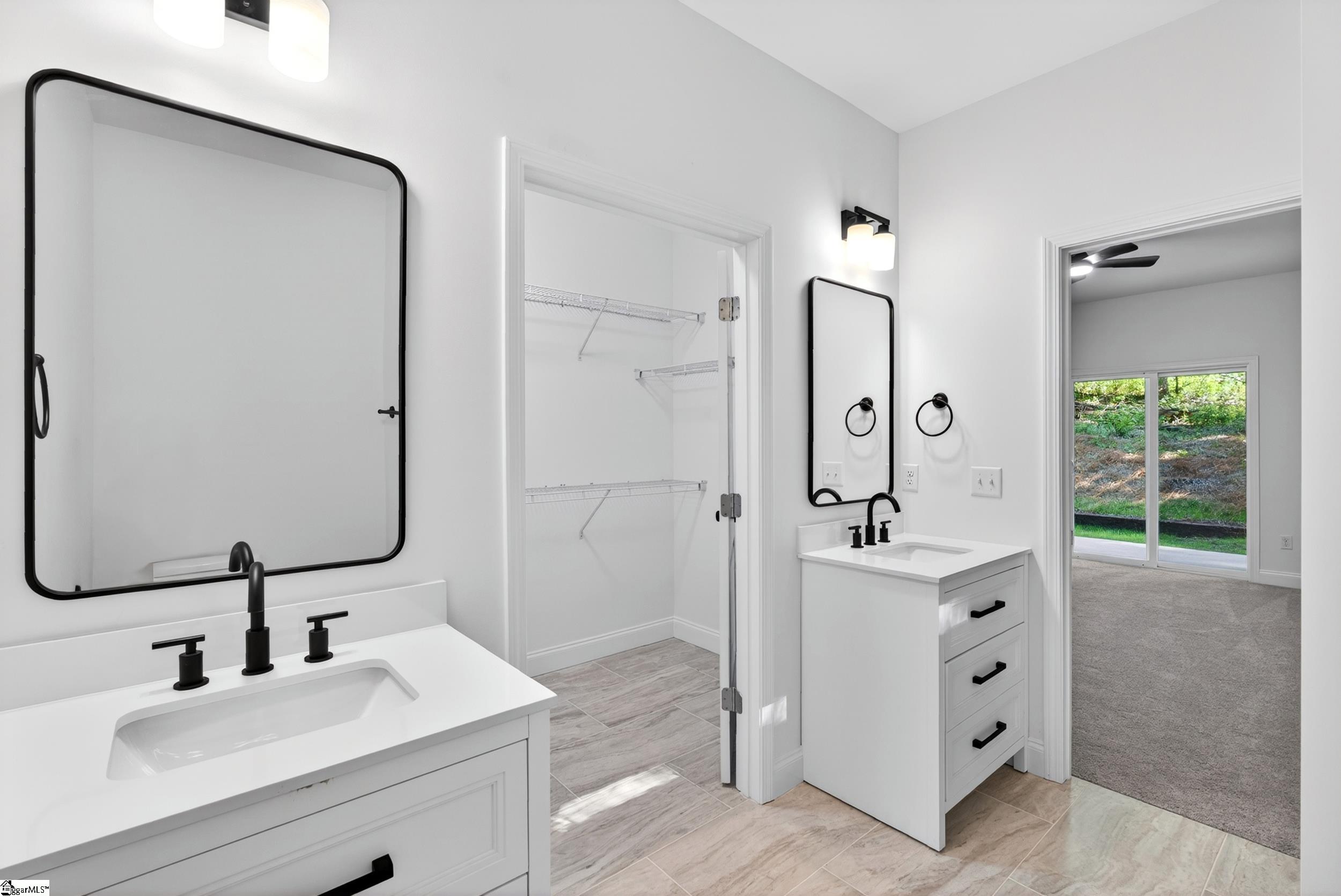 180 Anita Drive Property Photo 17