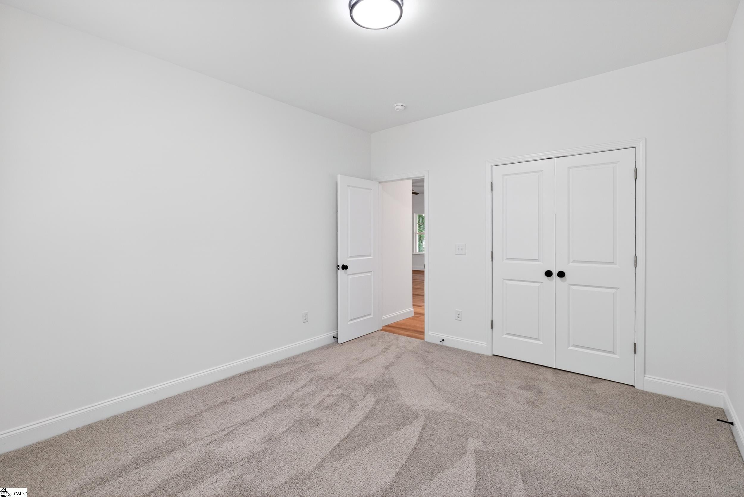 180 Anita Drive Property Photo 22