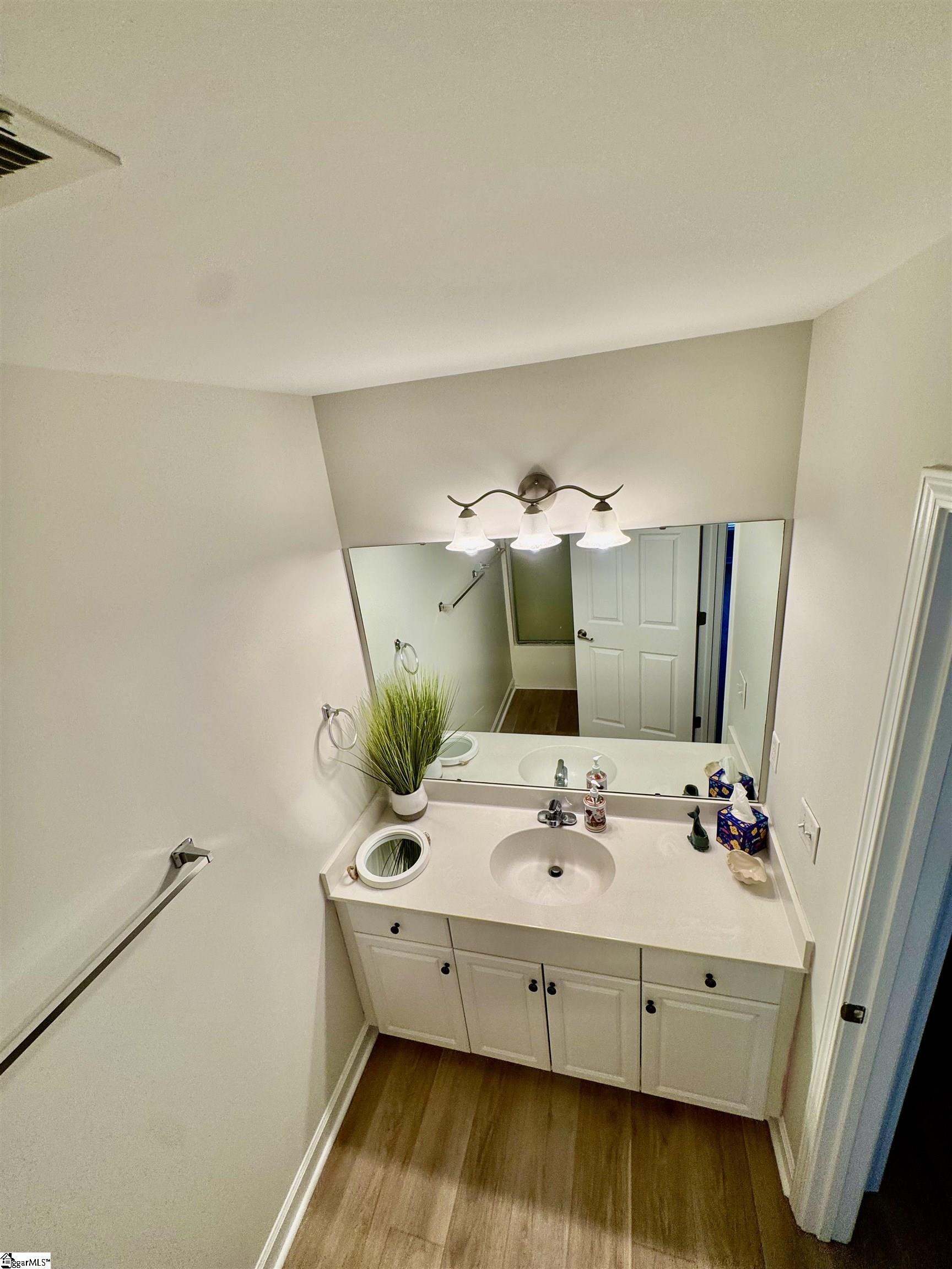 7 Rain Flower Drive Property Photo 30