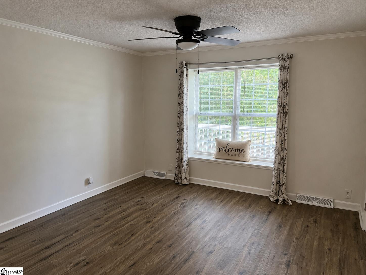 100 Wrentree Drive Property Photo 5