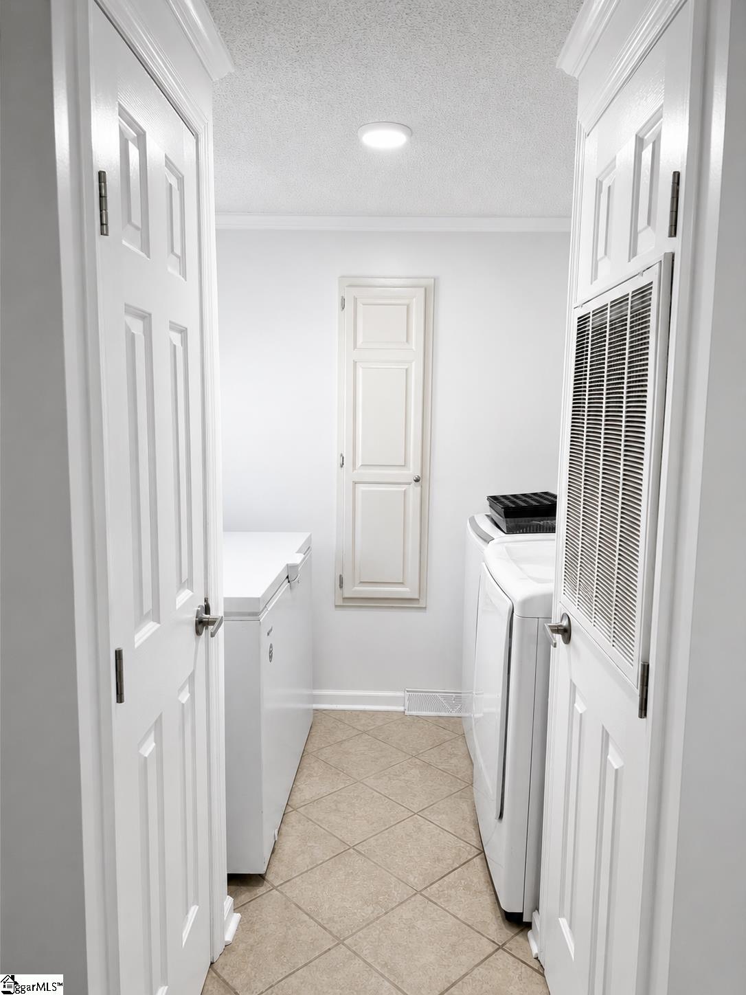 100 Wrentree Drive Property Photo 12