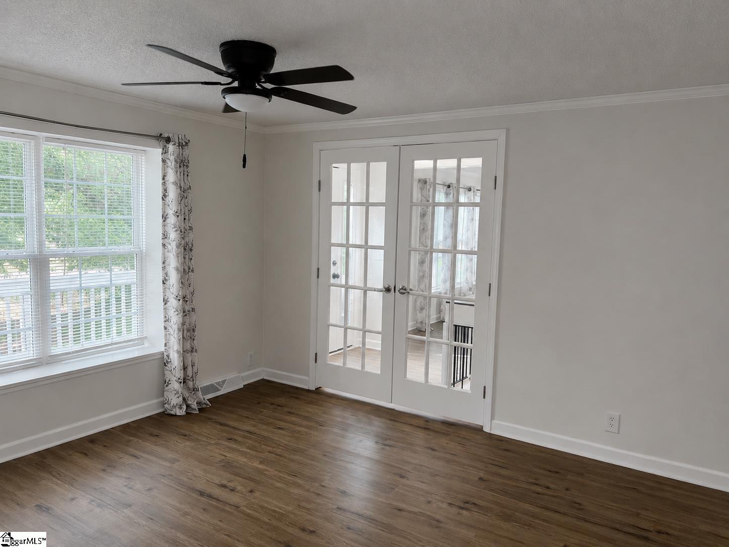100 Wrentree Drive Property Photo 14