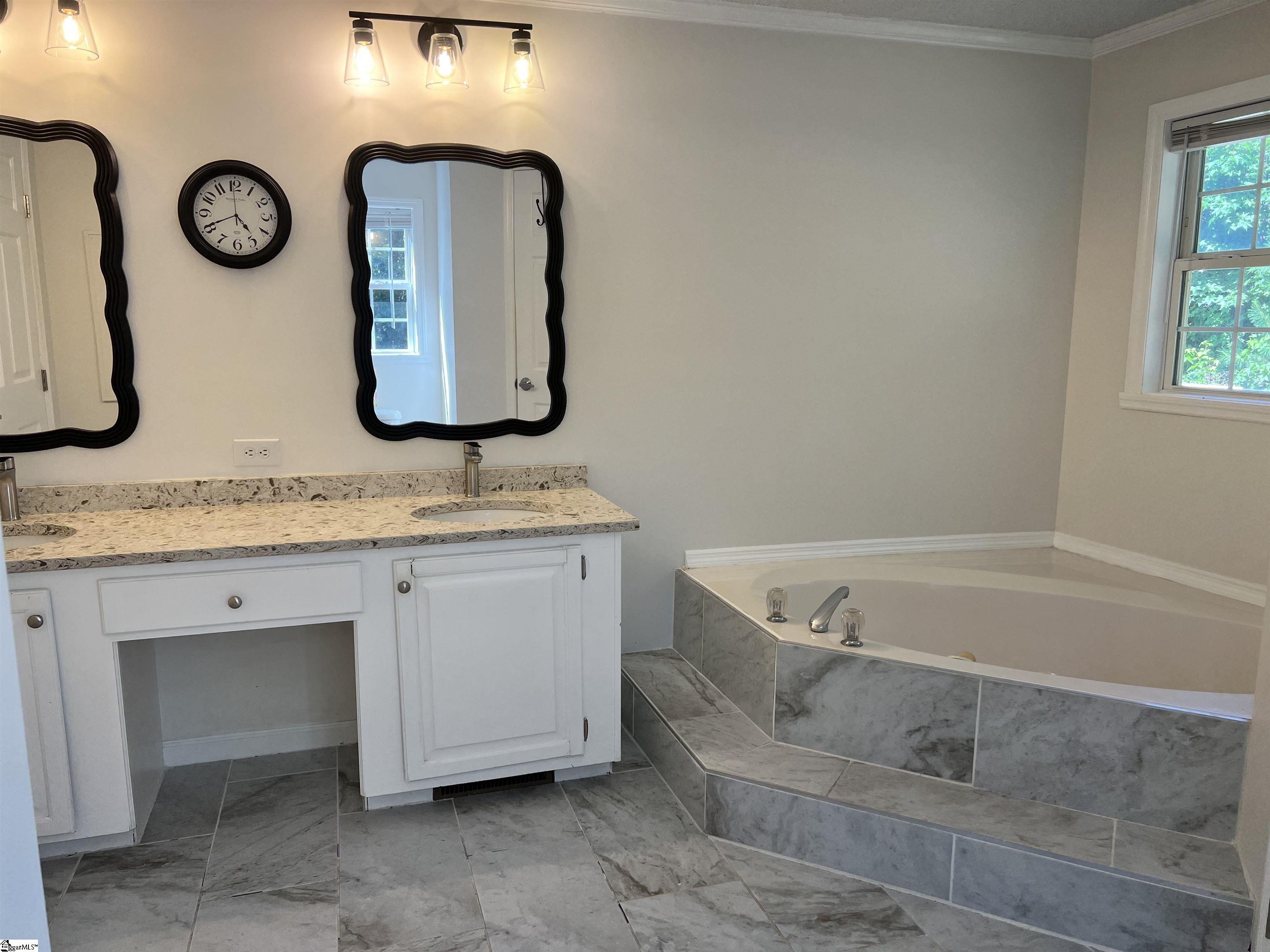 100 Wrentree Drive Property Photo 24