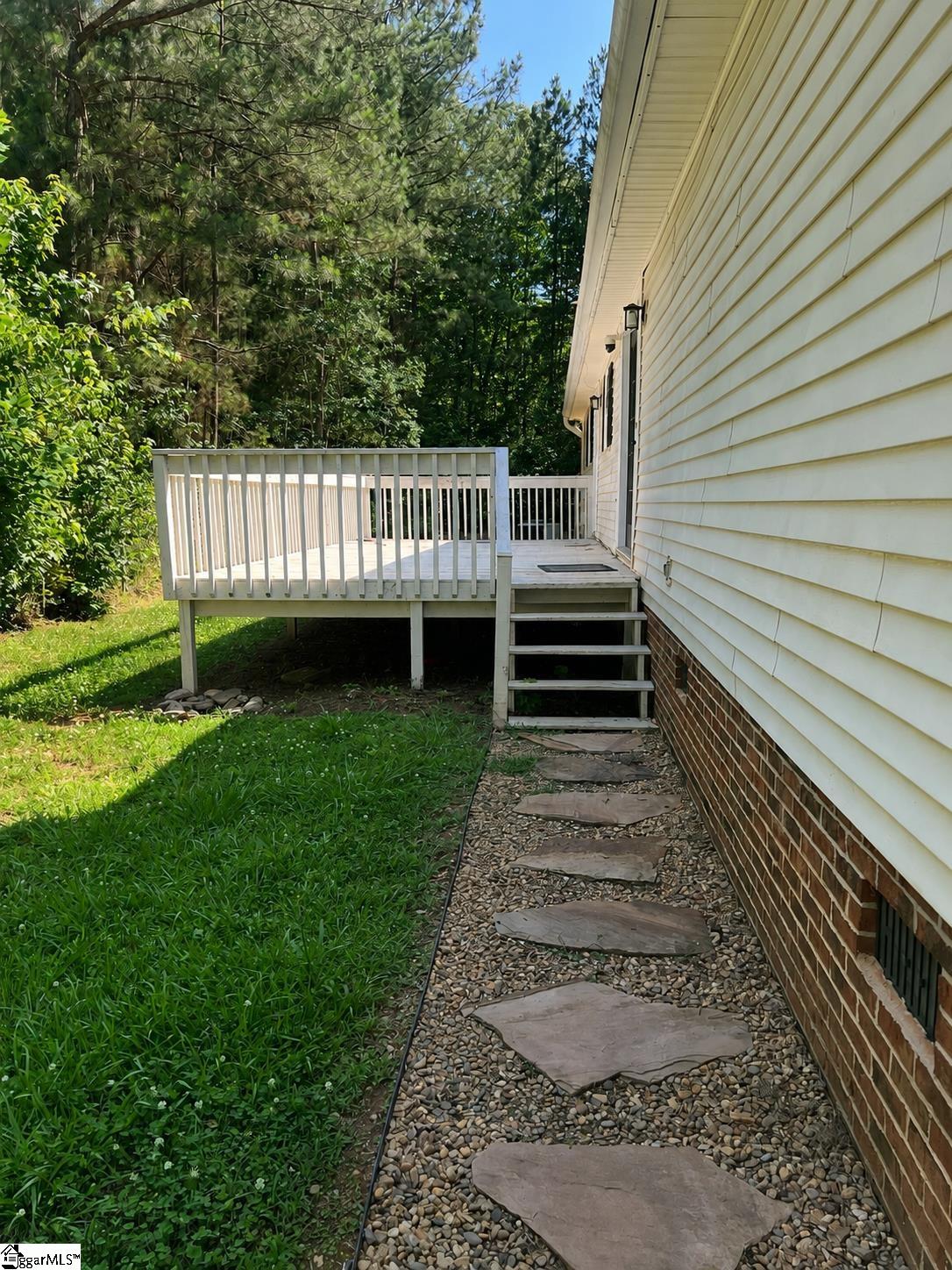 100 Wrentree Drive Property Photo 37