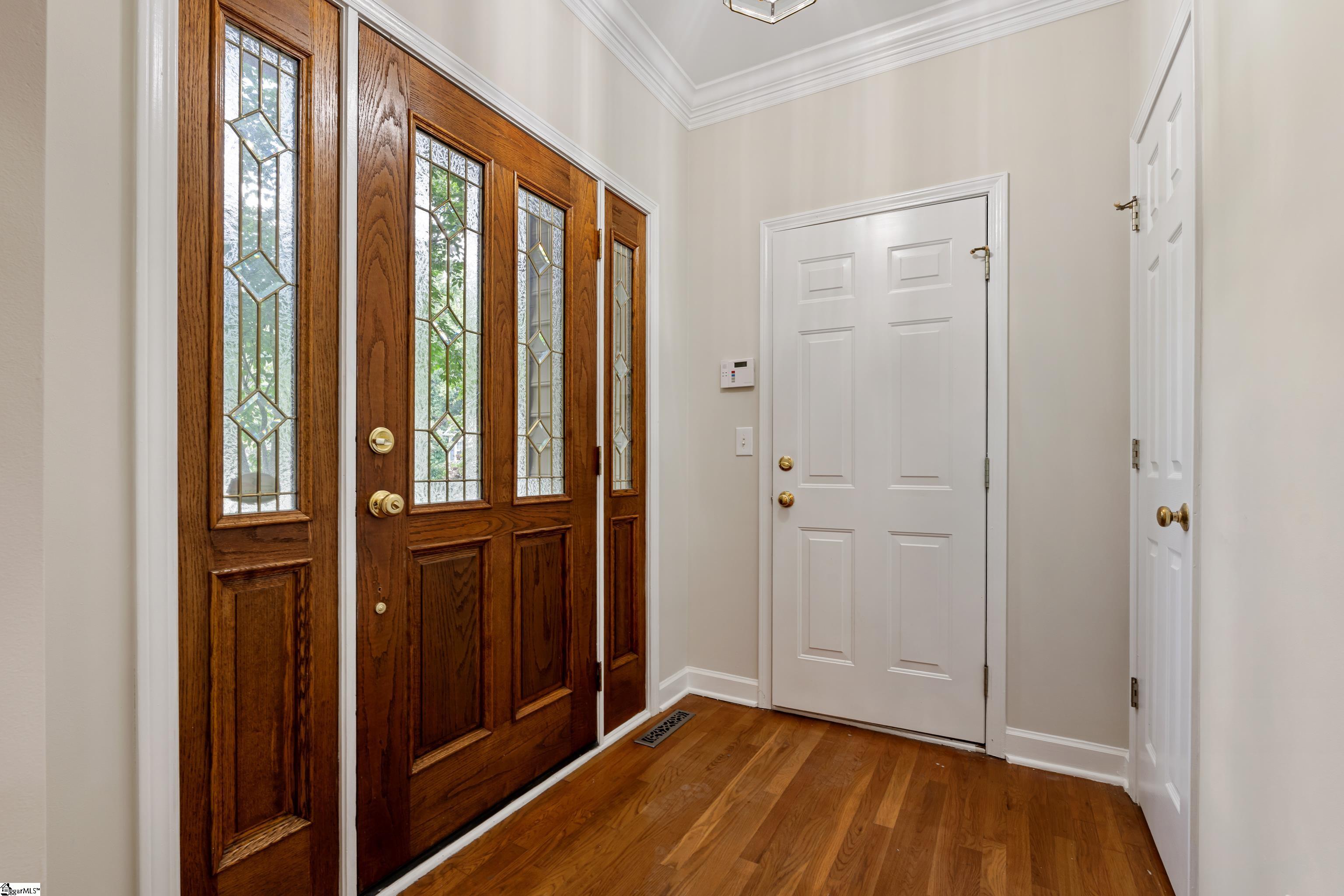 1004 Neely Farm Drive Property Photo 3