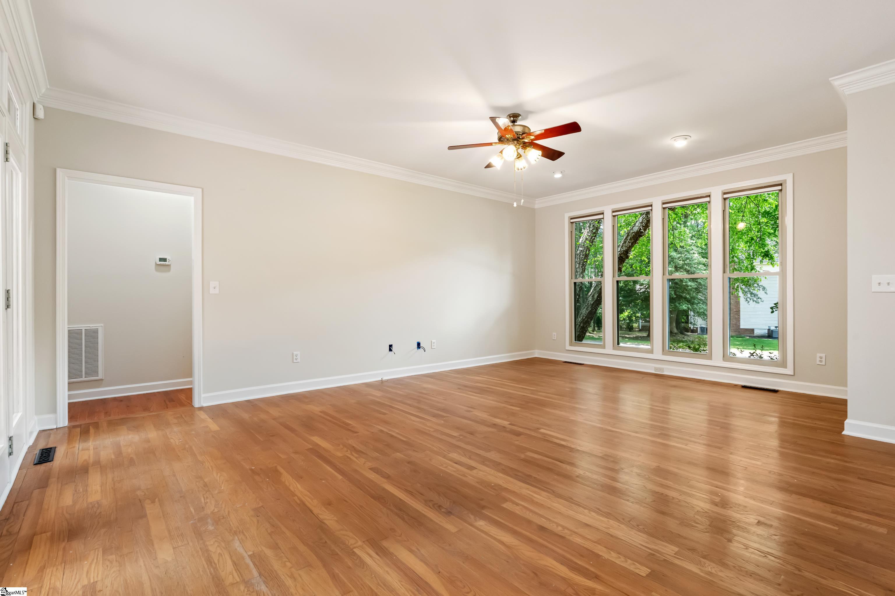 1004 Neely Farm Drive Property Photo 6