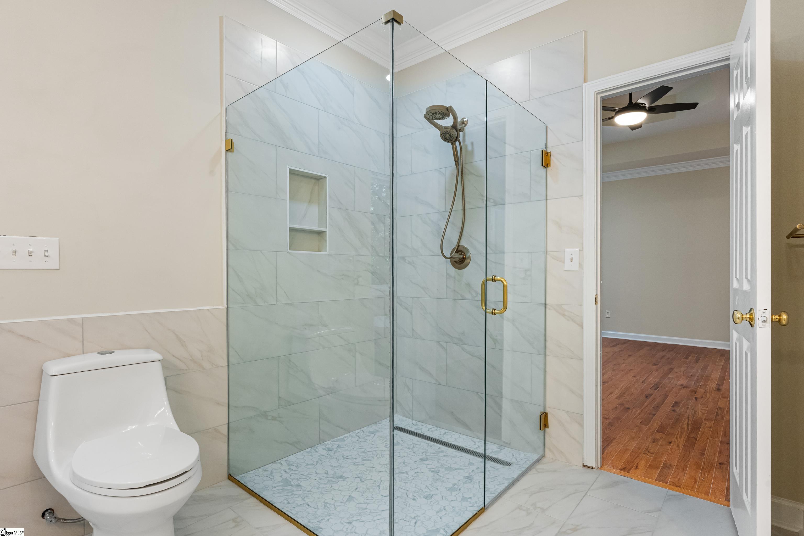 1004 Neely Farm Drive Property Photo 22
