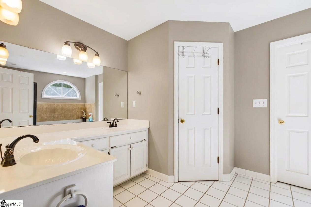 5 Huntsman Court Property Photo 31