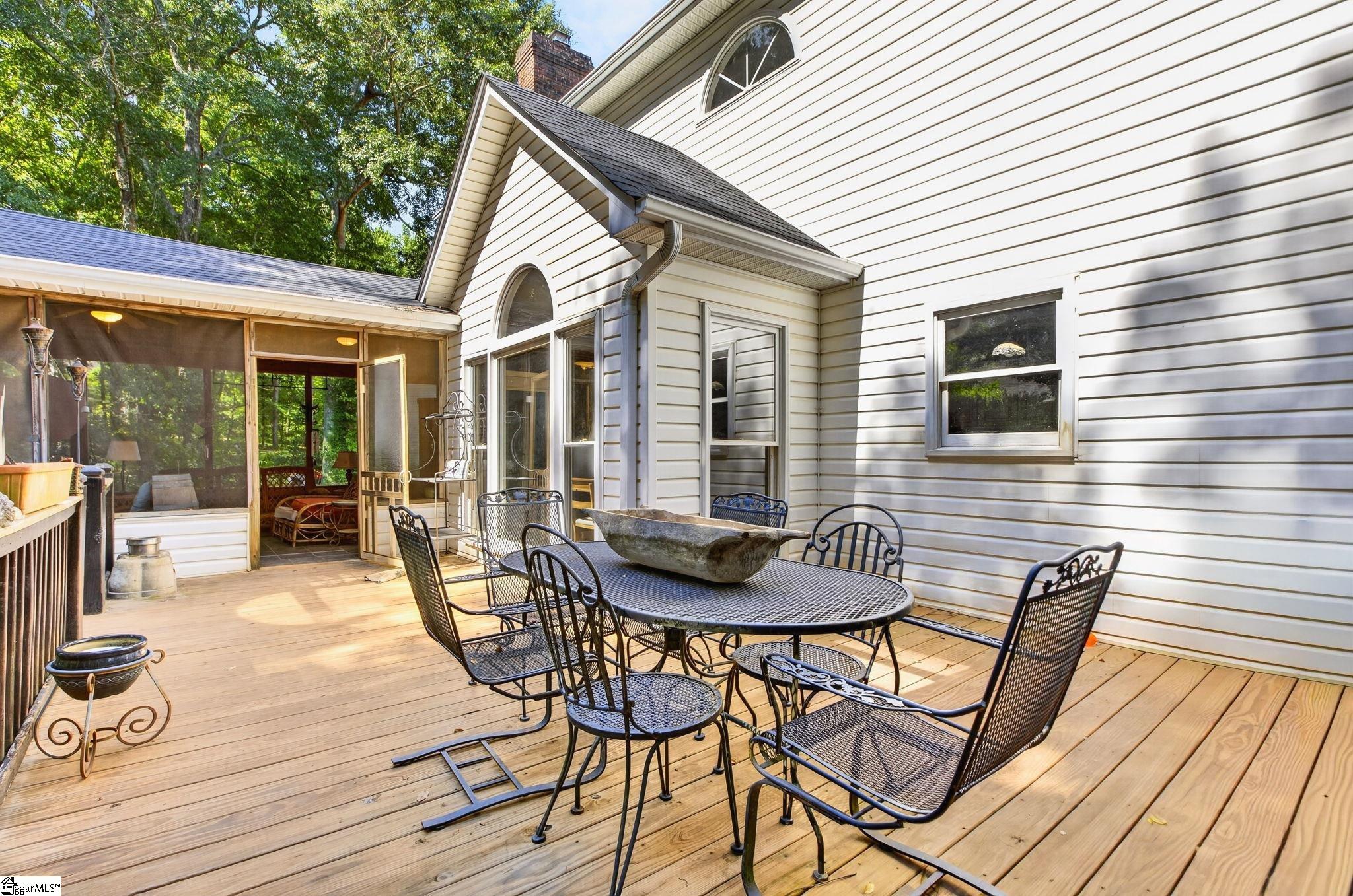 5 Huntsman Court Property Photo 41