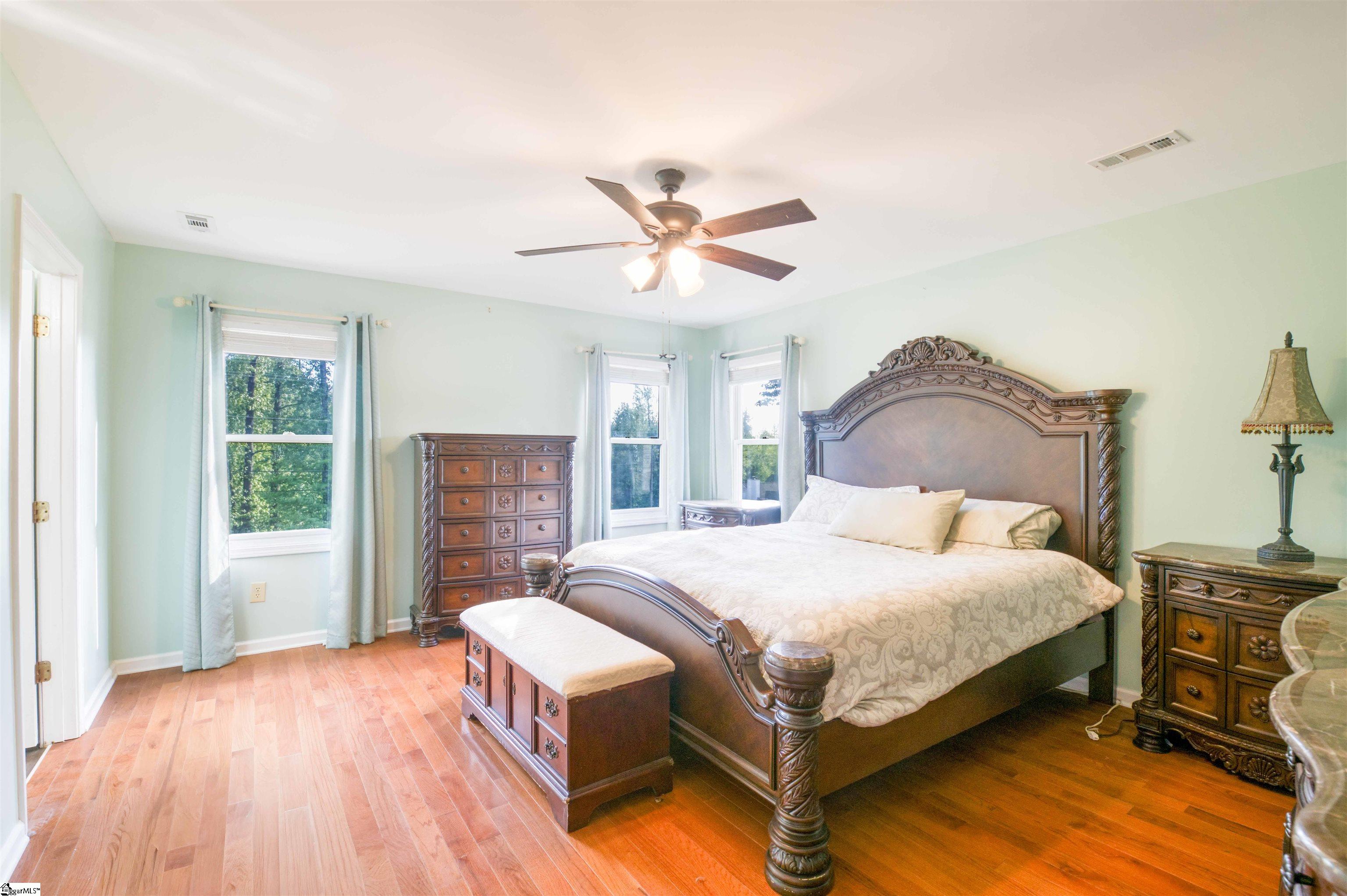 200 Leila Street Property Photo 16
