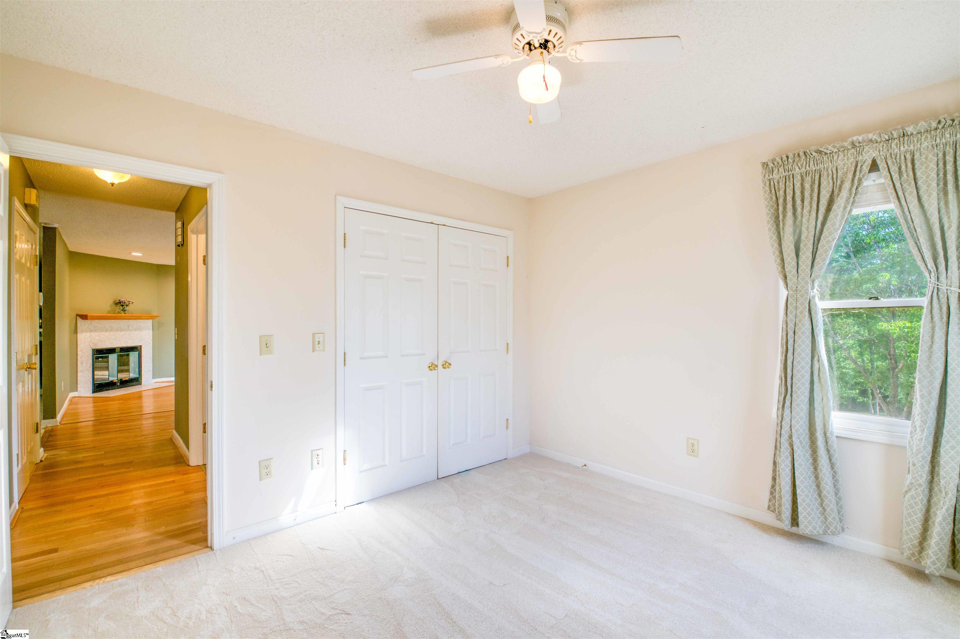 200 Leila Street Property Photo 22