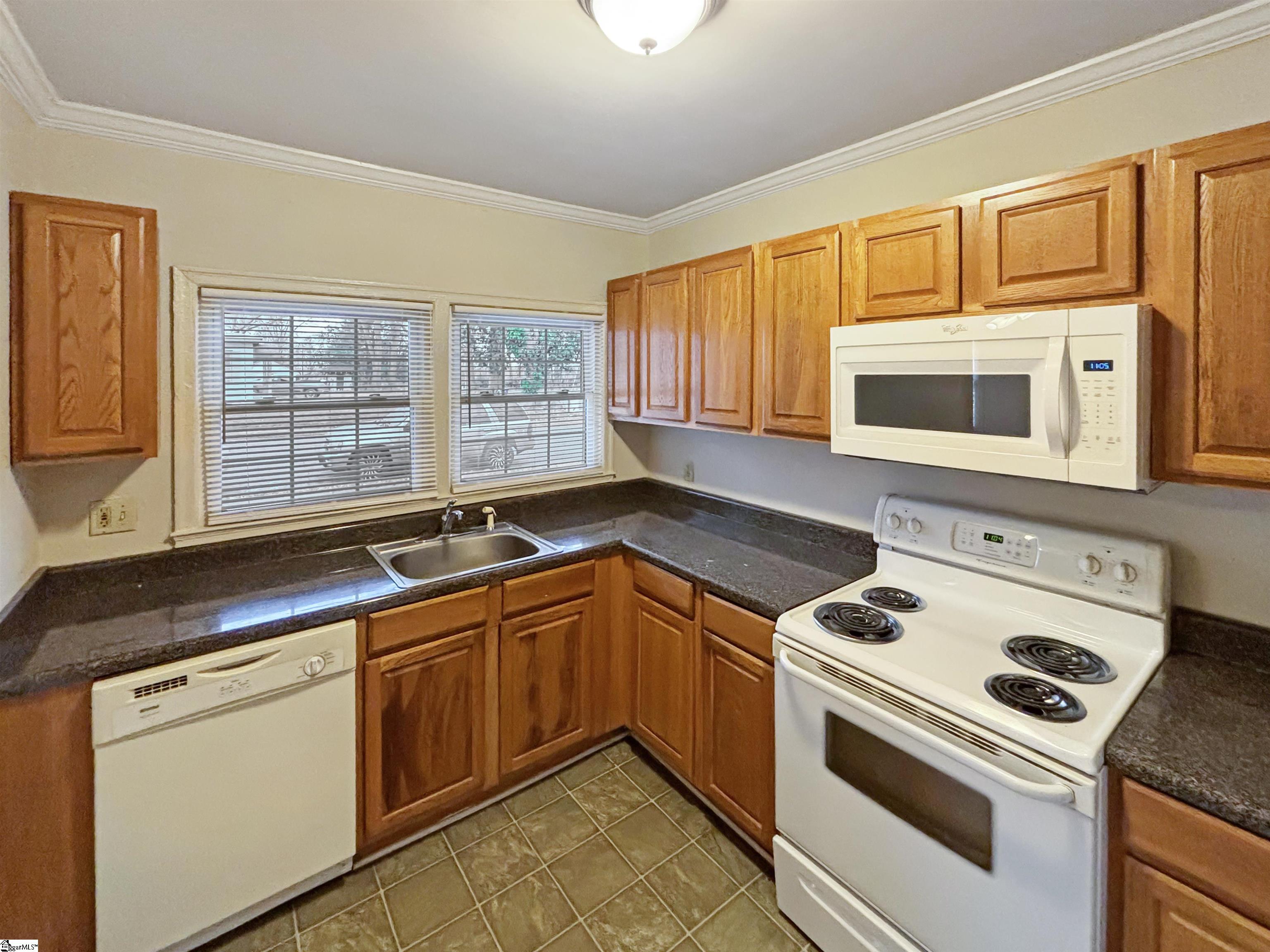 1594842 Property Photo 7