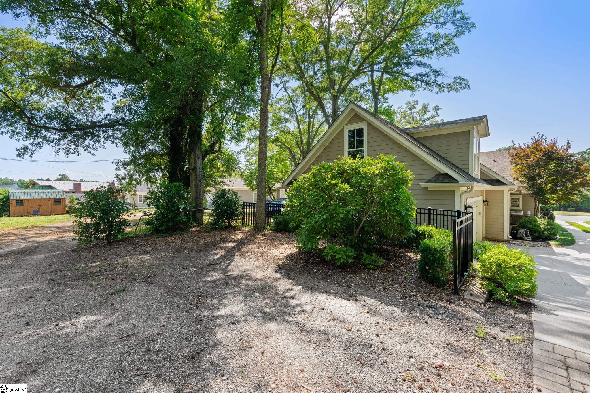 307 Grove Road Property Photo 34
