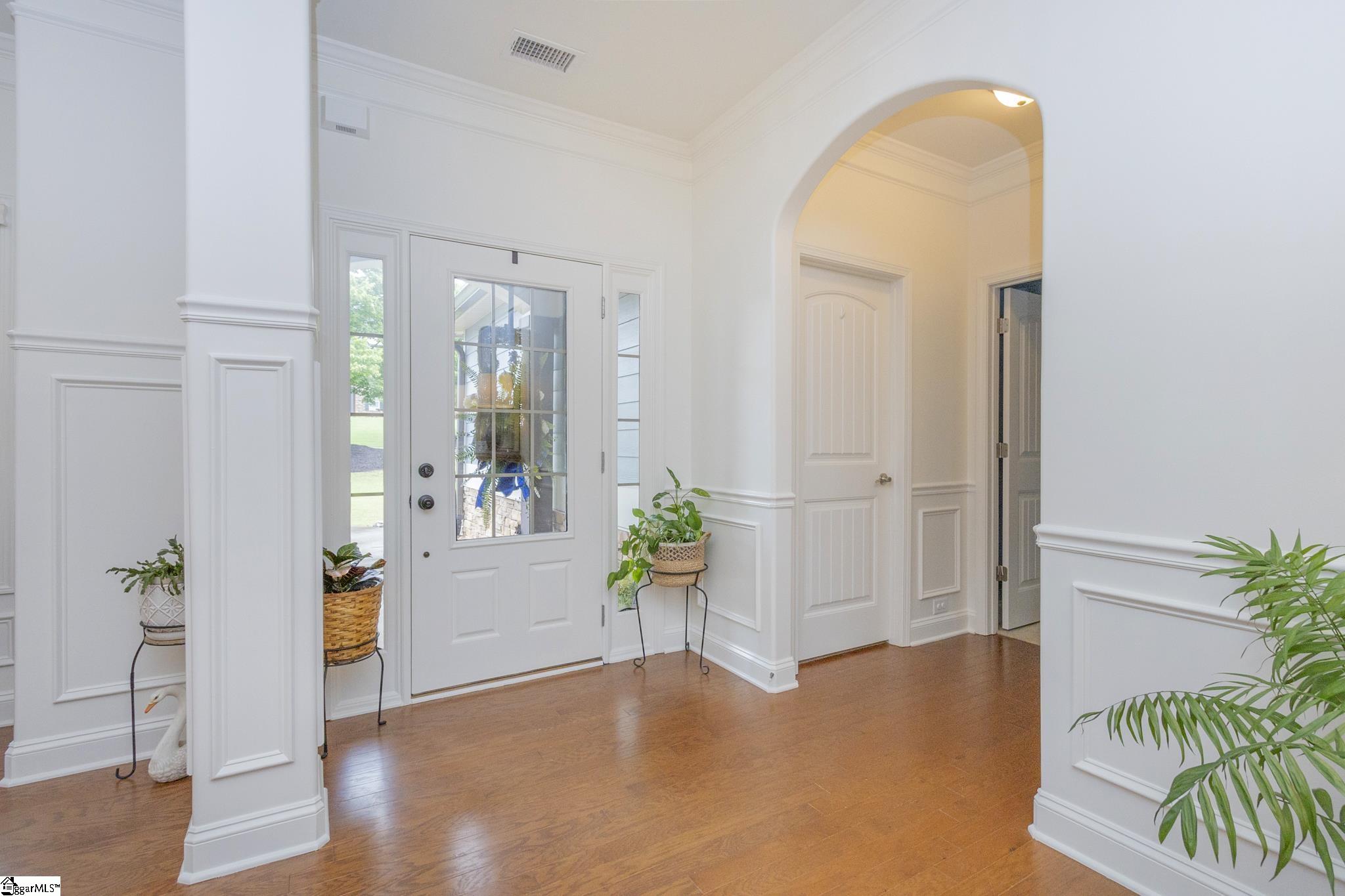 1 Knob Creek Court Property Photo 3