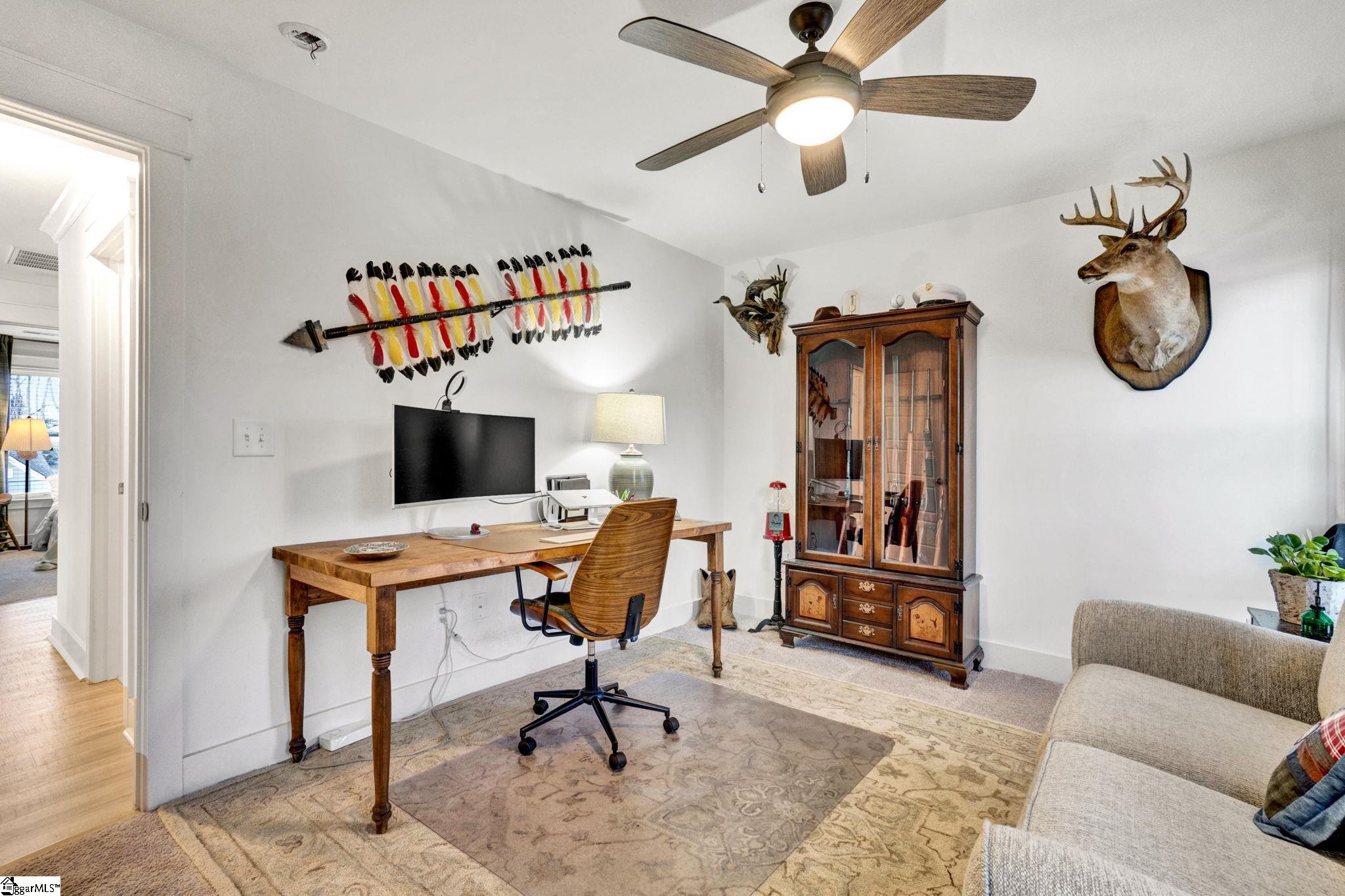 201 Deerview Trail Property Photo 40