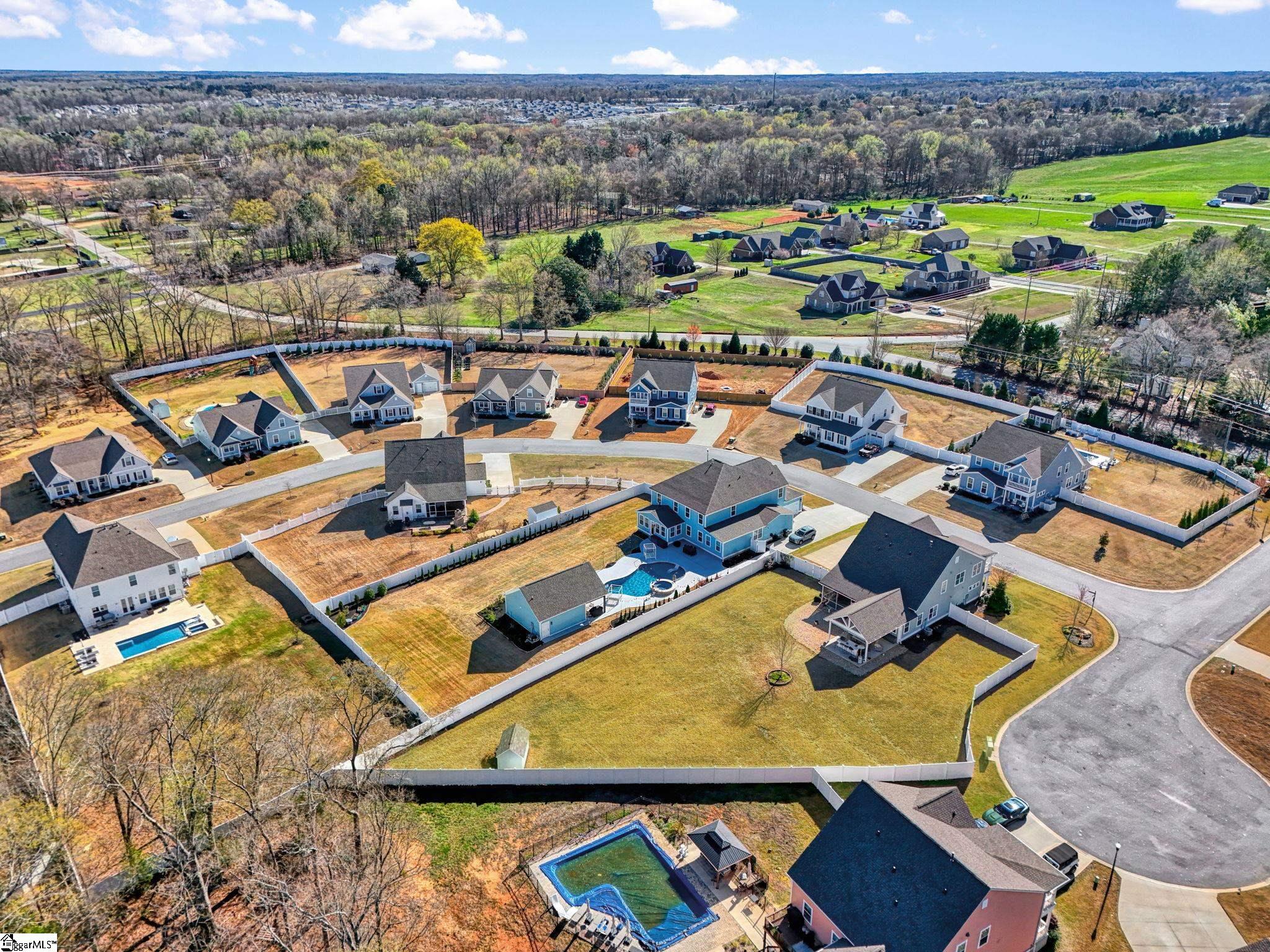 201 Deerview Trail Property Photo 49