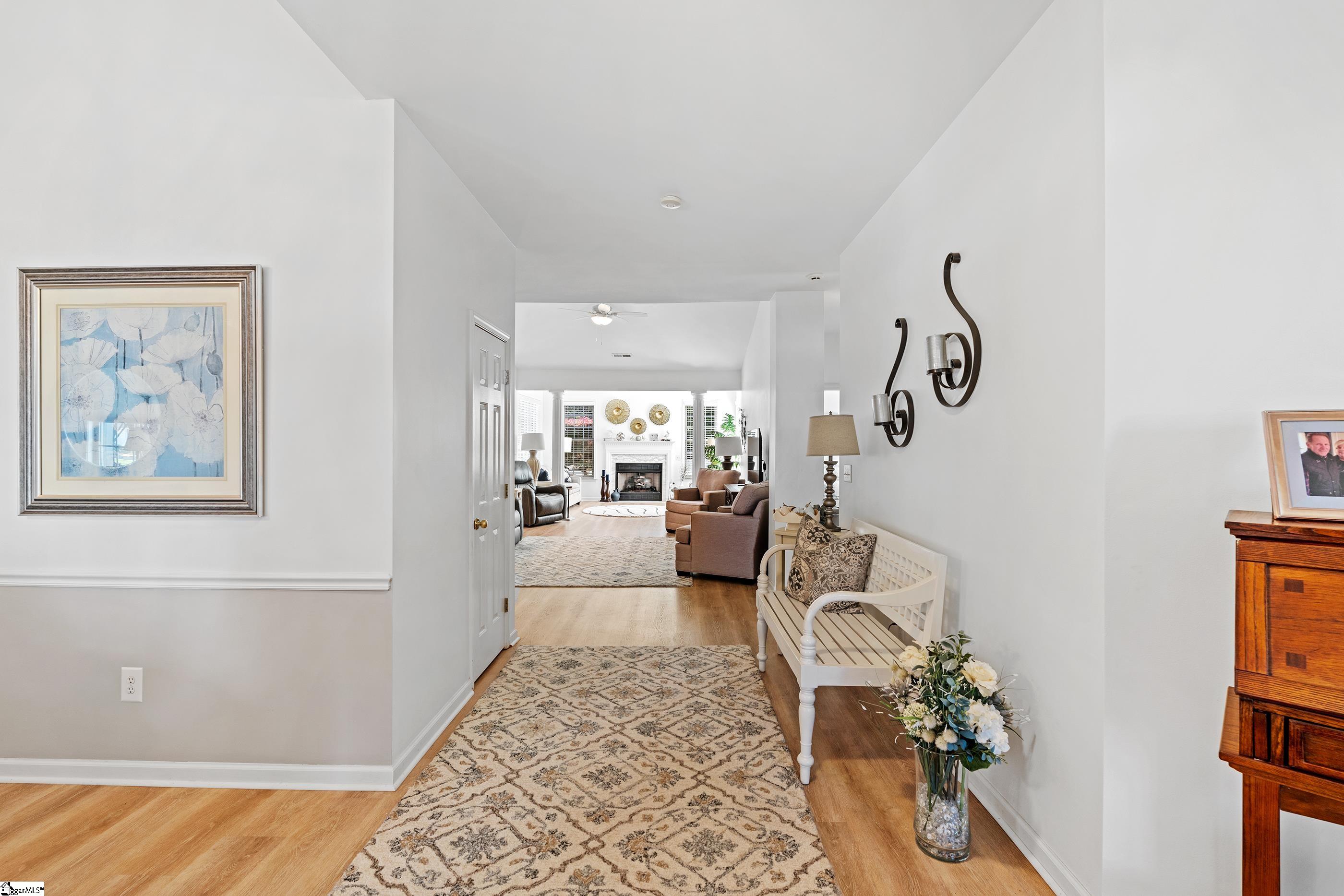10 Kentucky Derby Court Property Photo 3