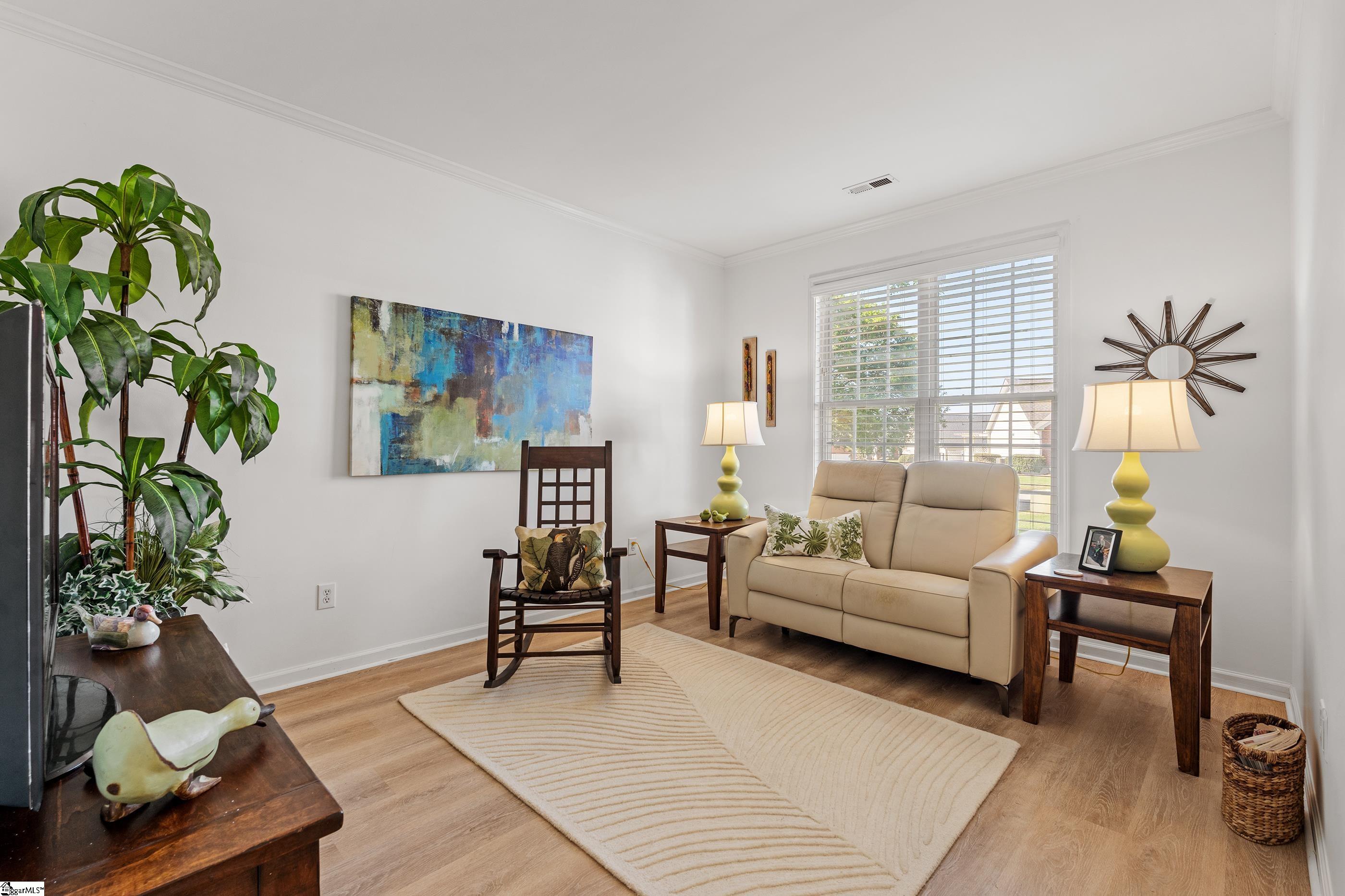 10 Kentucky Derby Court Property Photo 4
