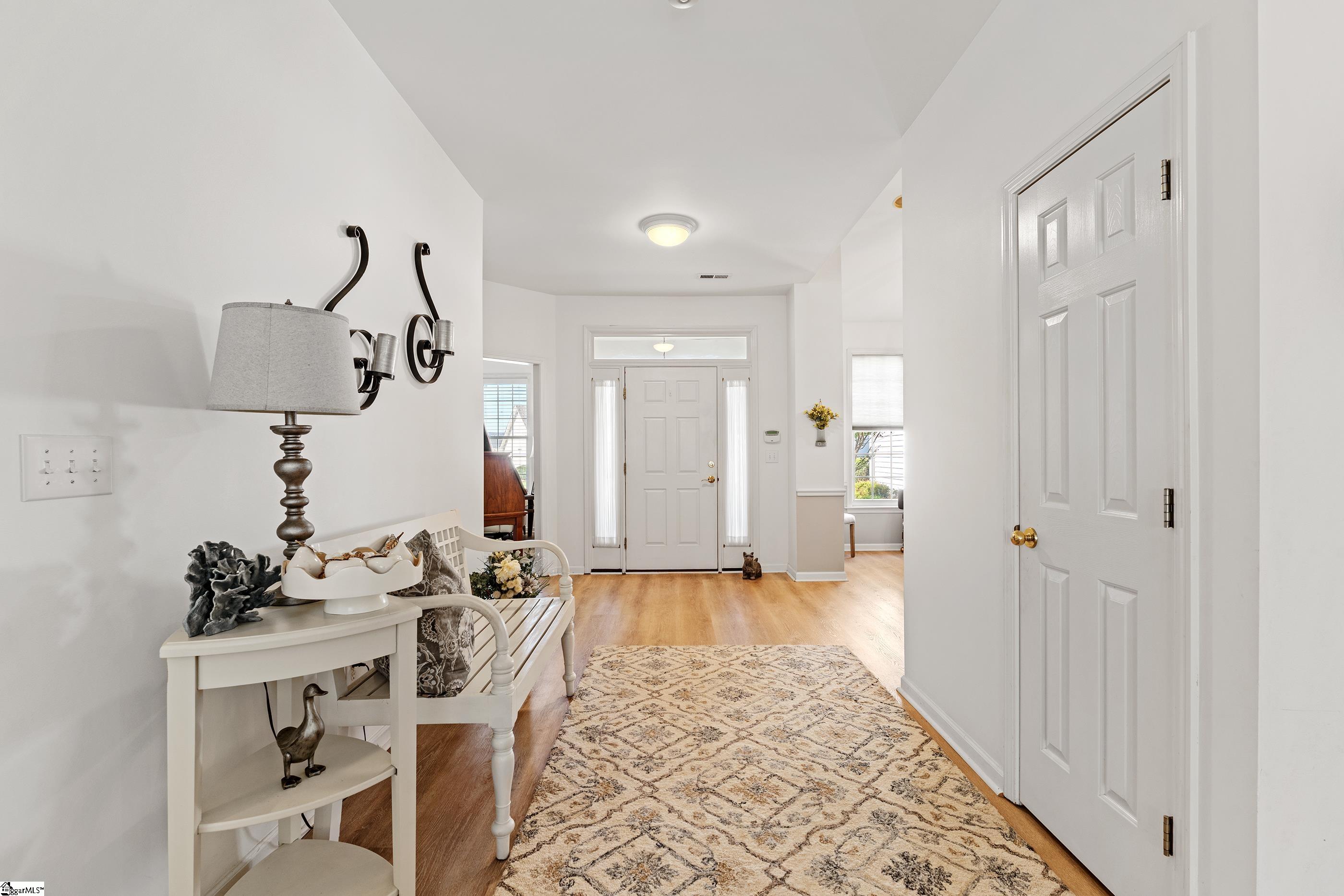 10 Kentucky Derby Court Property Photo 6