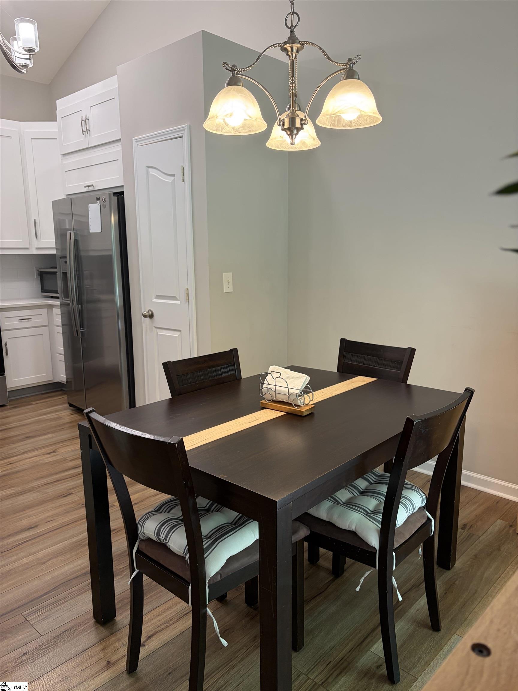 1594896 Property Photo 21