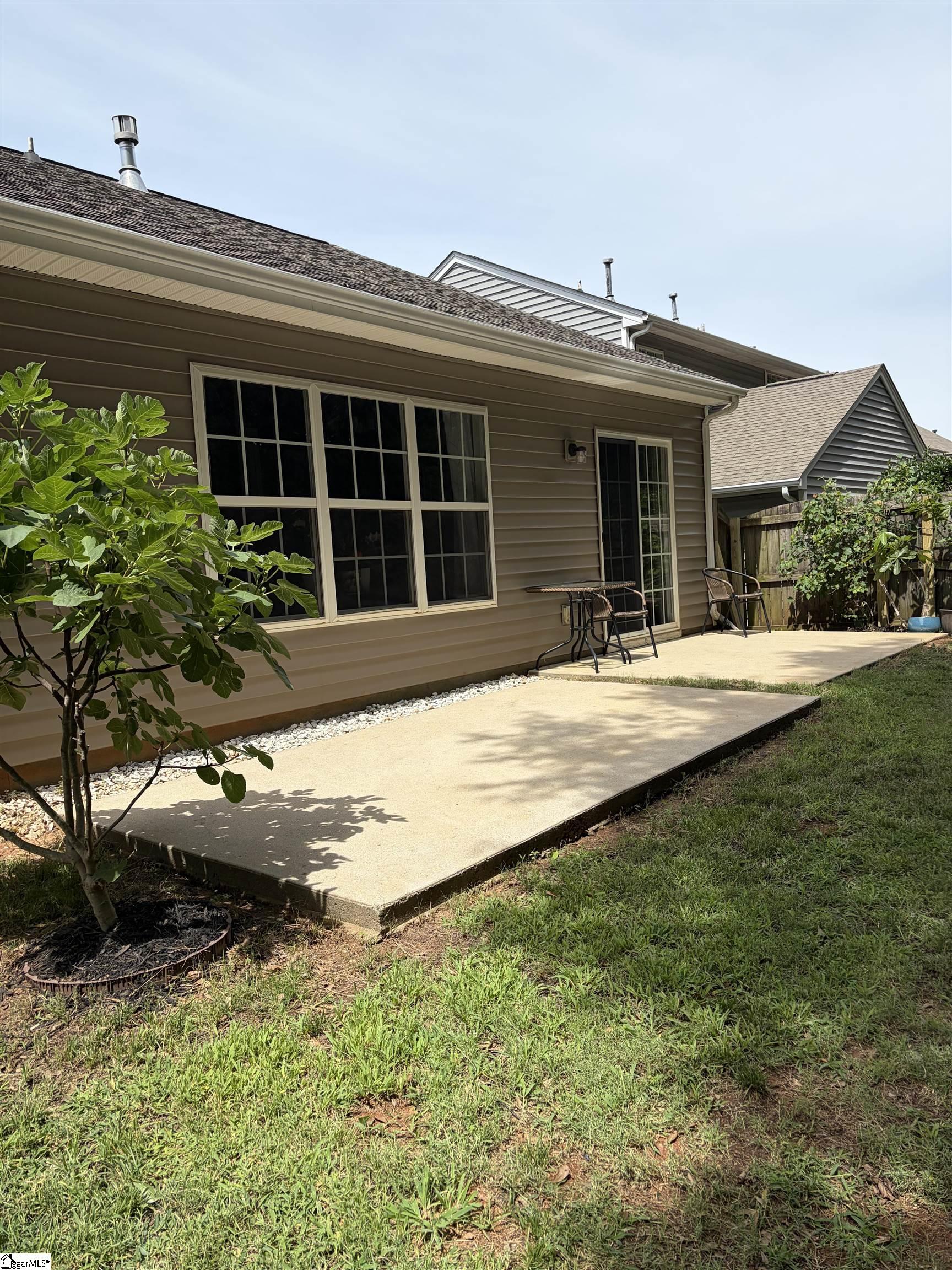 1594896 Property Photo 38