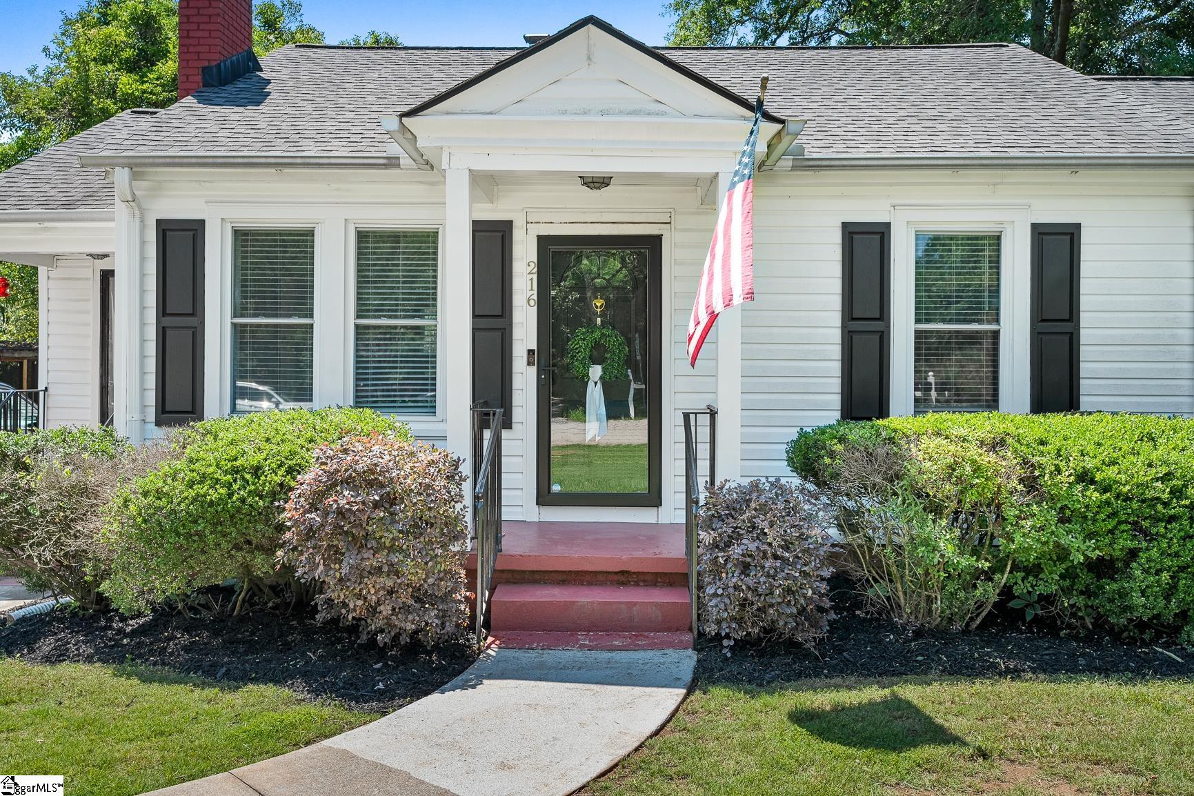 216 Beth Drive Property Photo 3