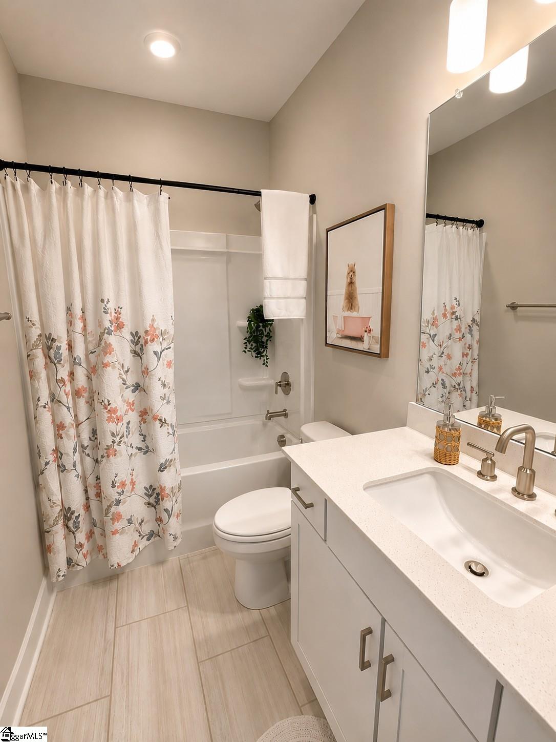 200 Highland Street Property Photo 6