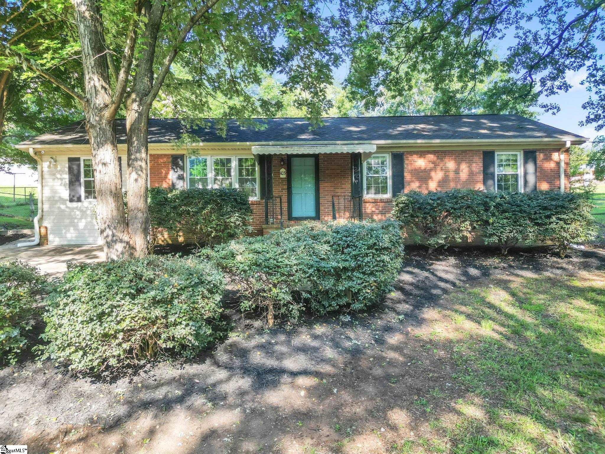103 Davis Drive Property Photo 1