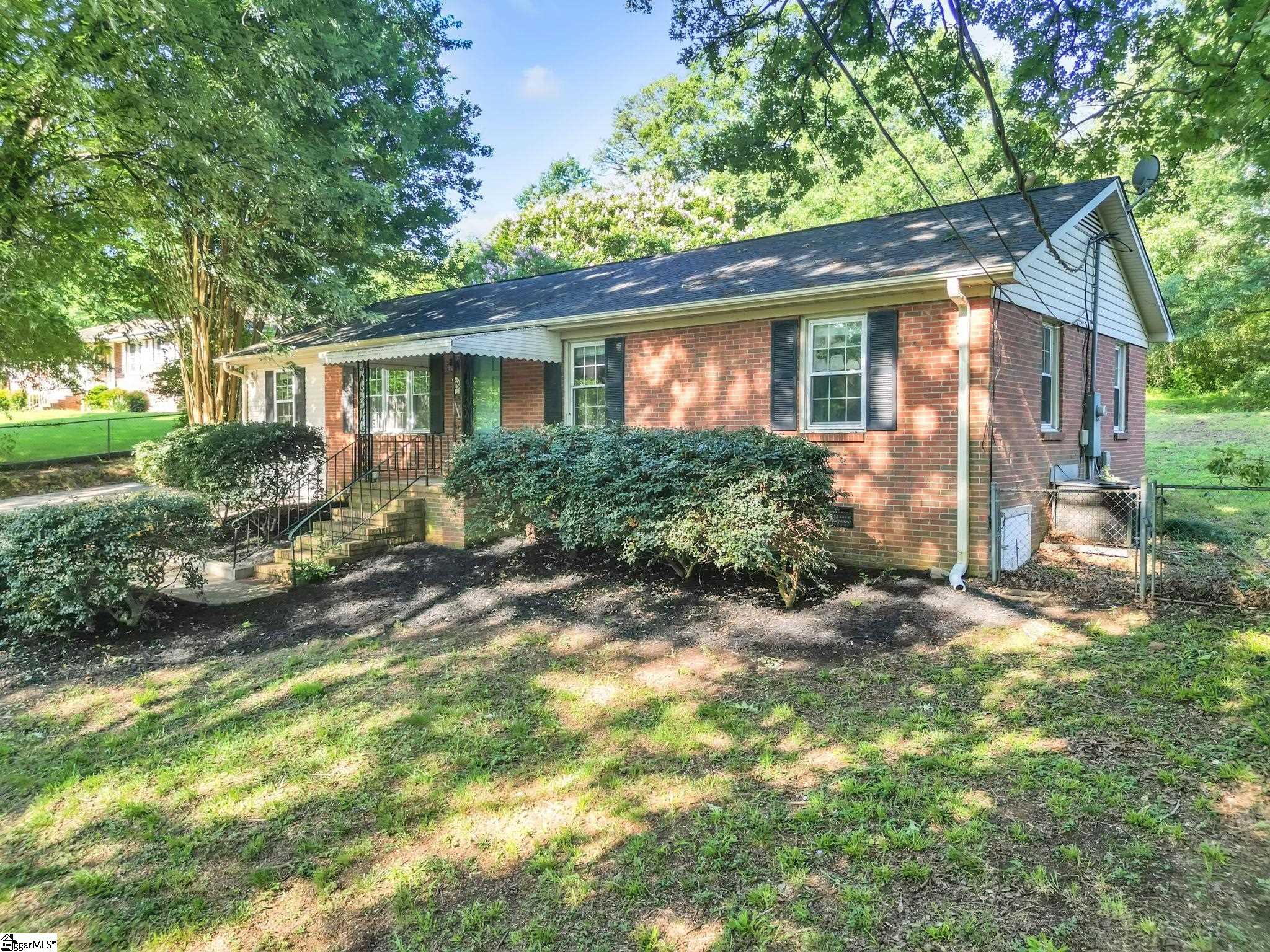 103 Davis Drive Property Photo 4