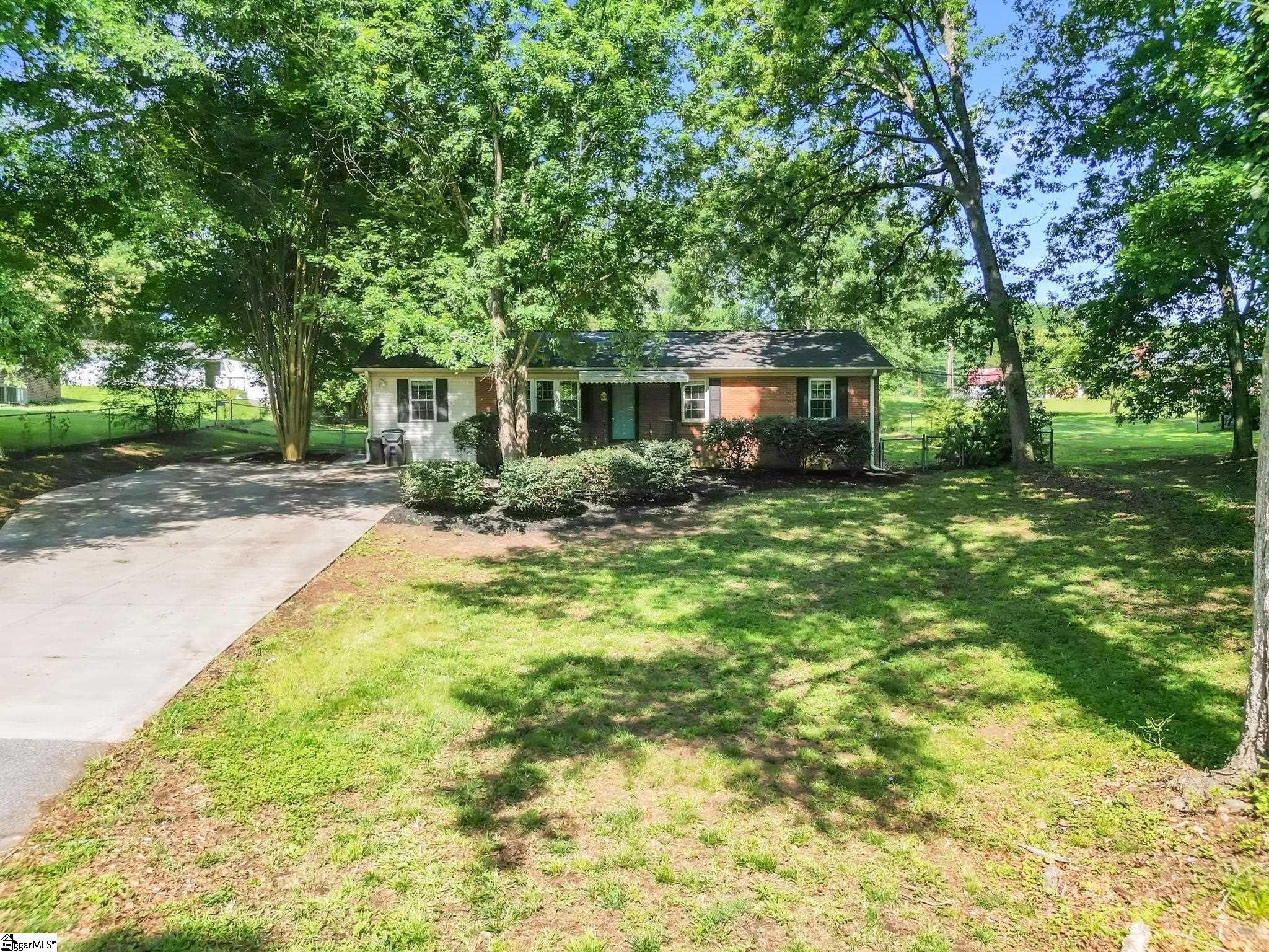 103 Davis Drive Property Photo 5