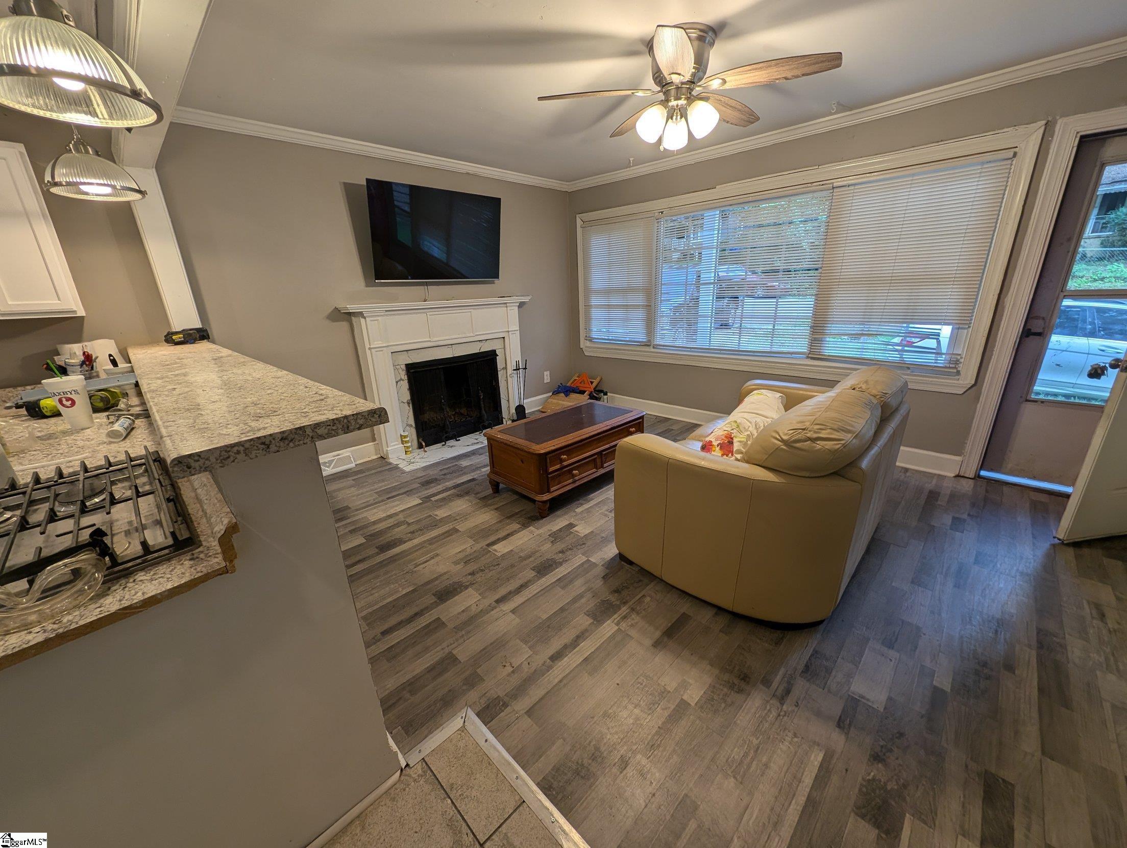 1594985 Property Photo 6