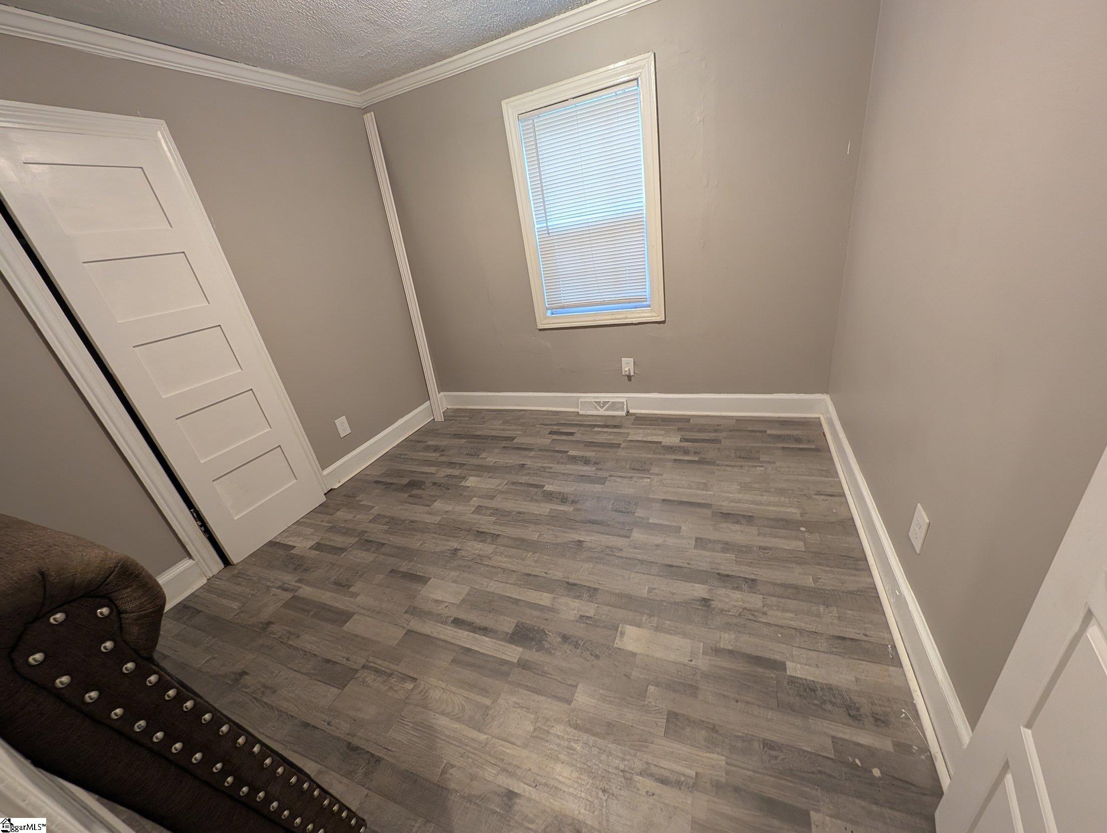 1594985 Property Photo 7