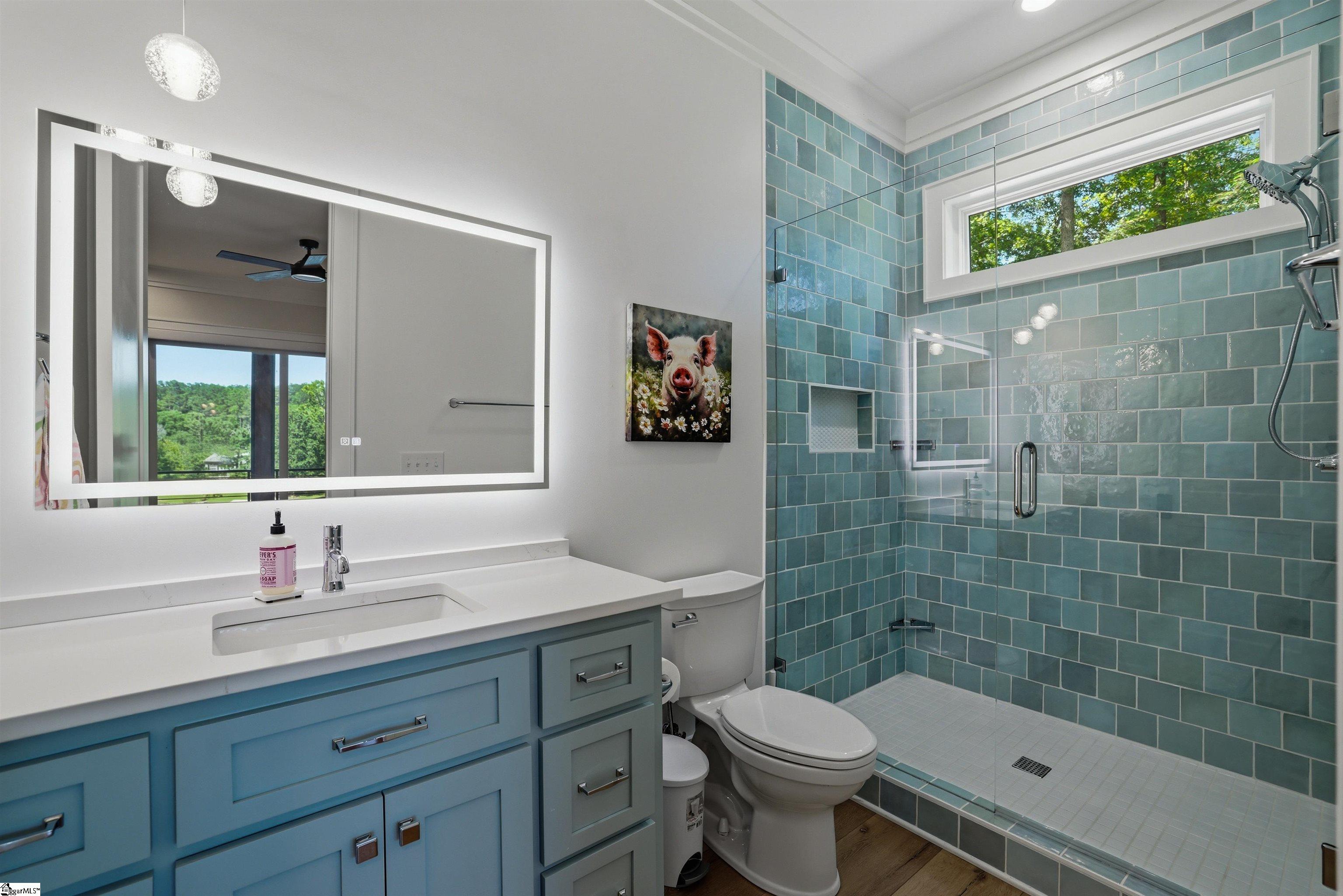 305 Harbor Drive Property Photo 40