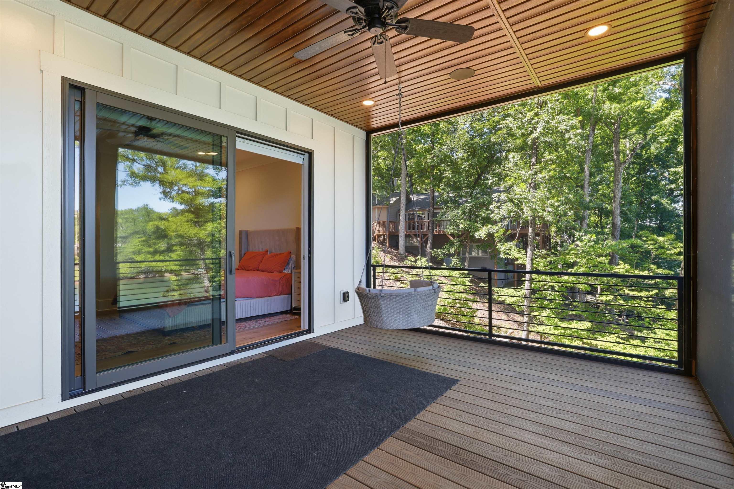 305 Harbor Drive Property Photo 42