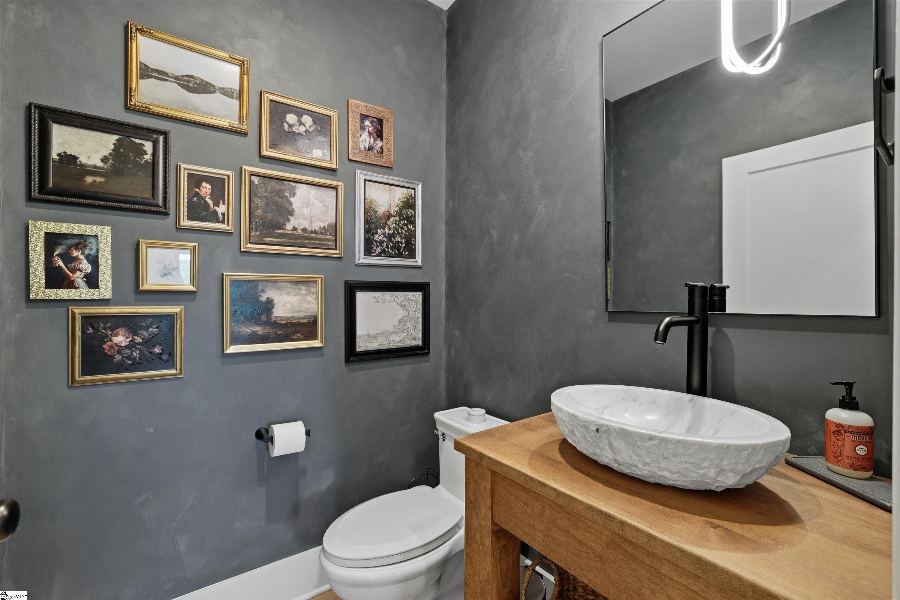 305 Harbor Drive Property Photo 44