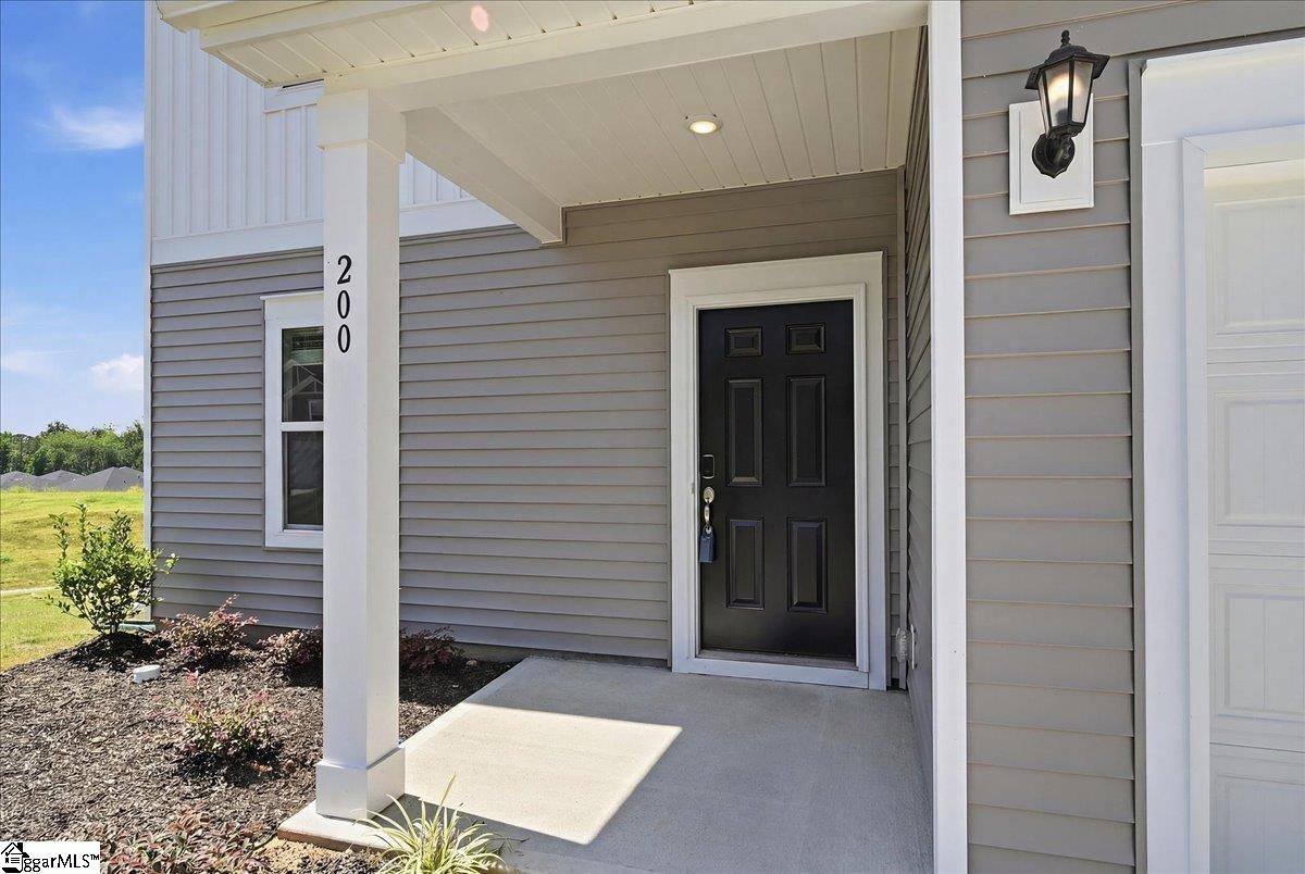 200 Moretz Place Property Photo 4