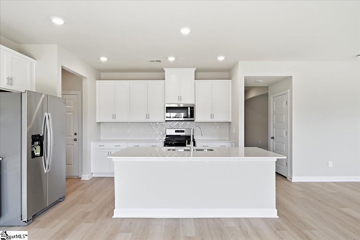200 Moretz Place Property Photo 9