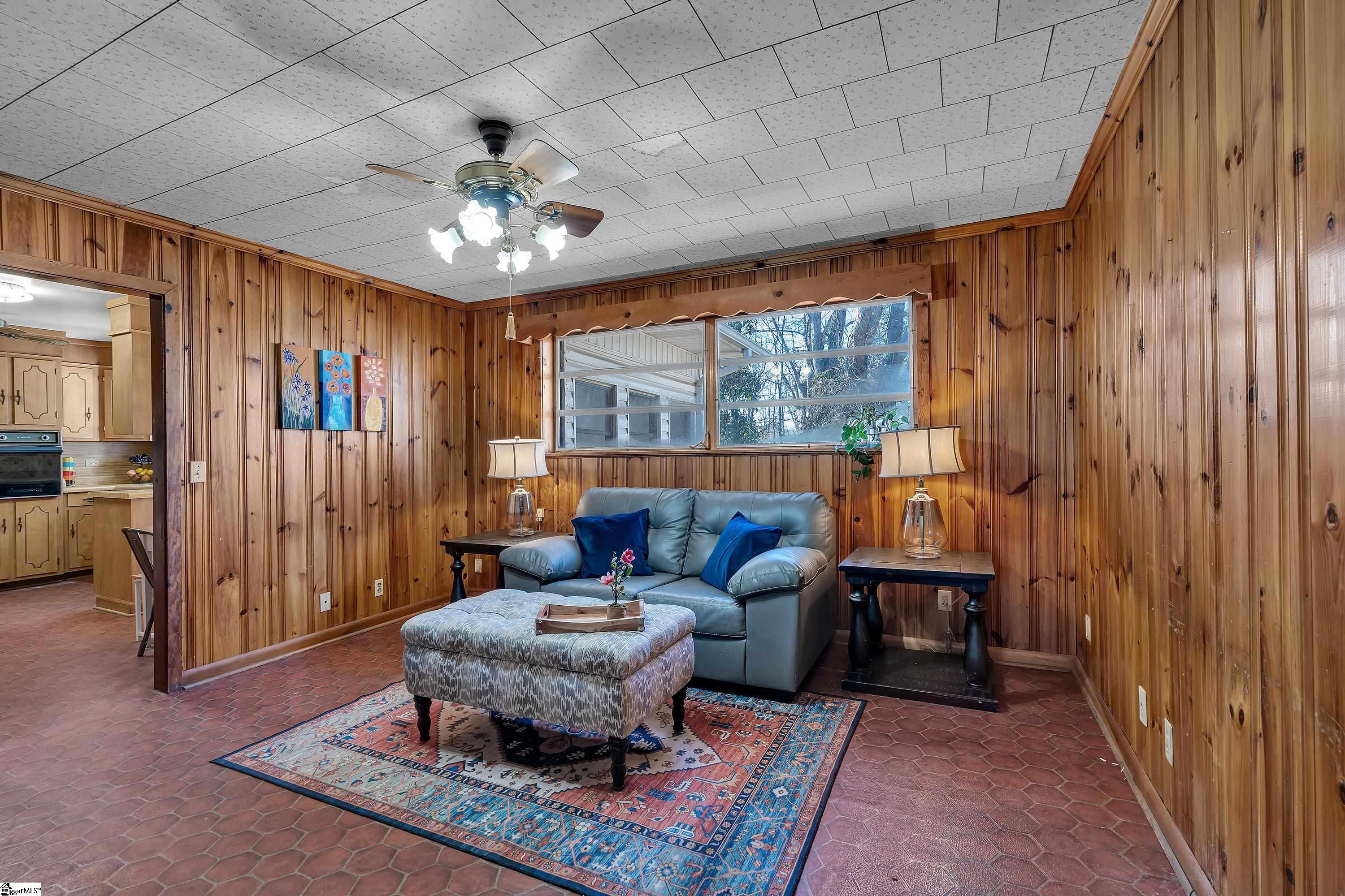 100 Culbreath Heights Drive Property Photo 8