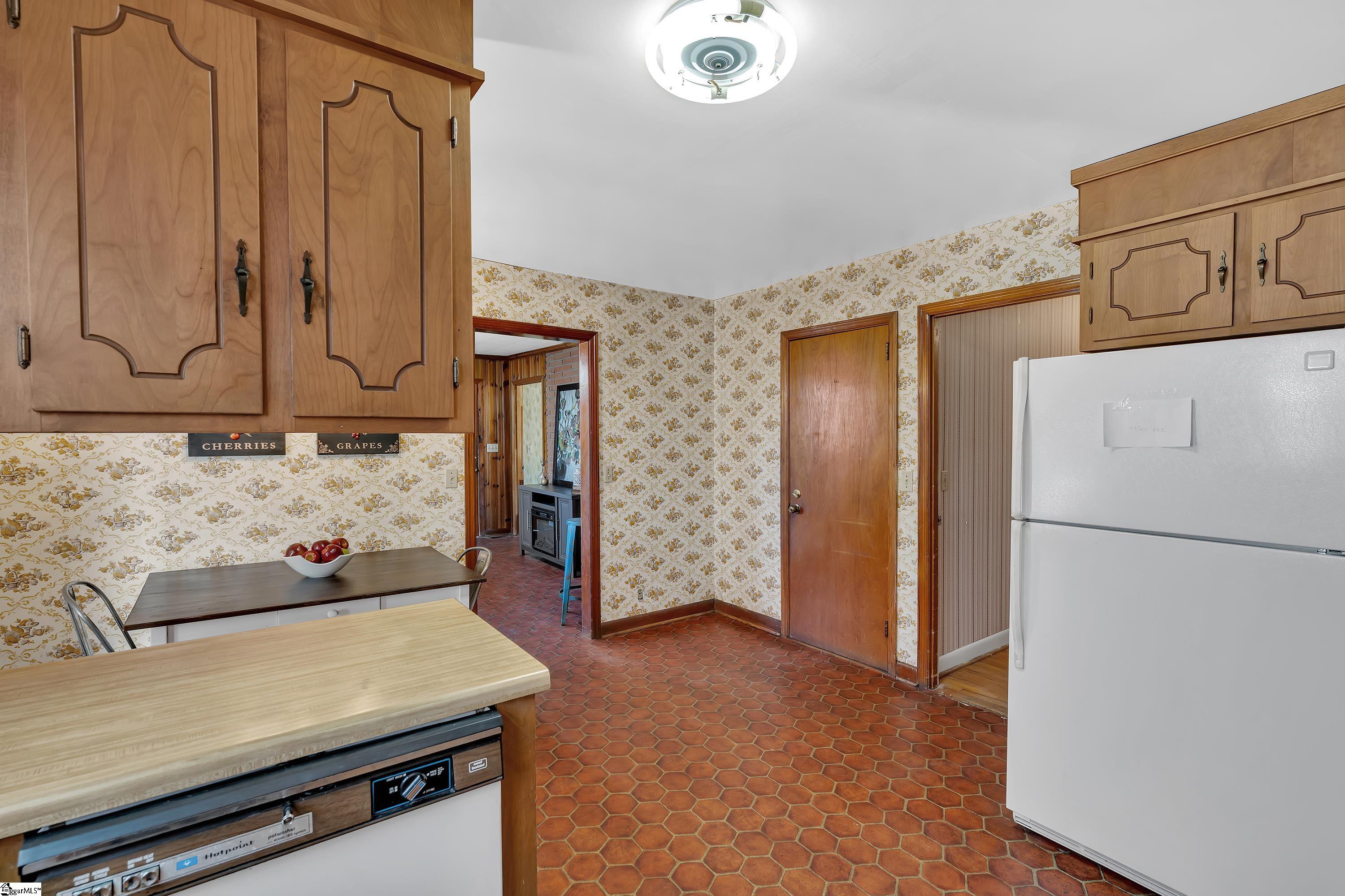 100 Culbreath Heights Drive Property Photo 13