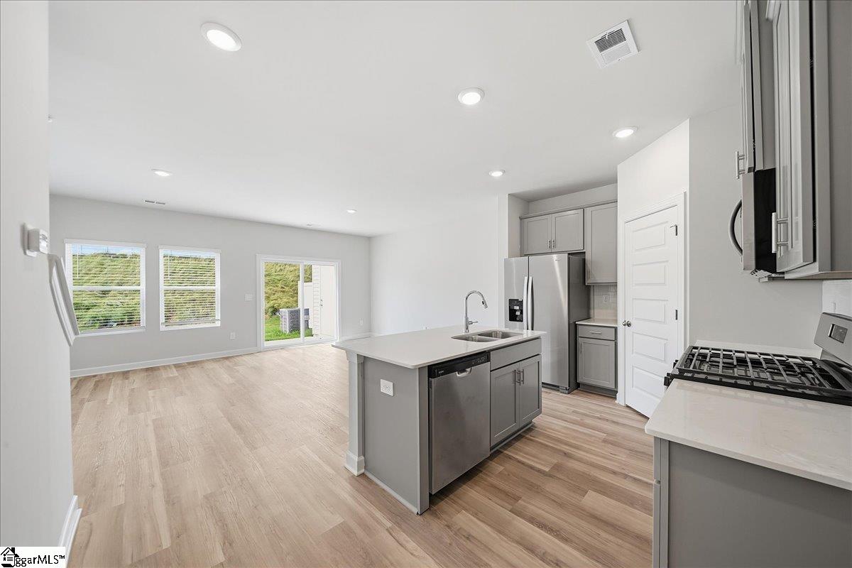 437 Blissful Court Property Photo 6
