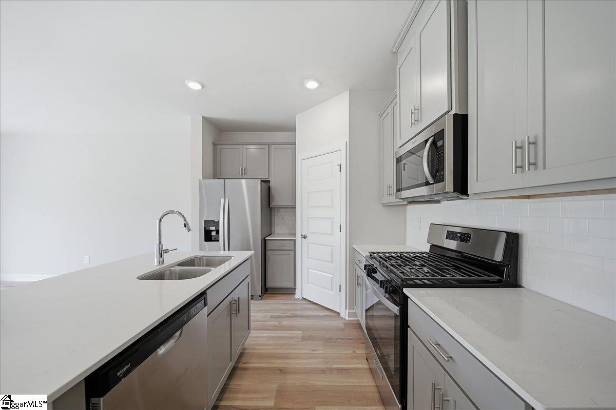 437 Blissful Court Property Photo 8