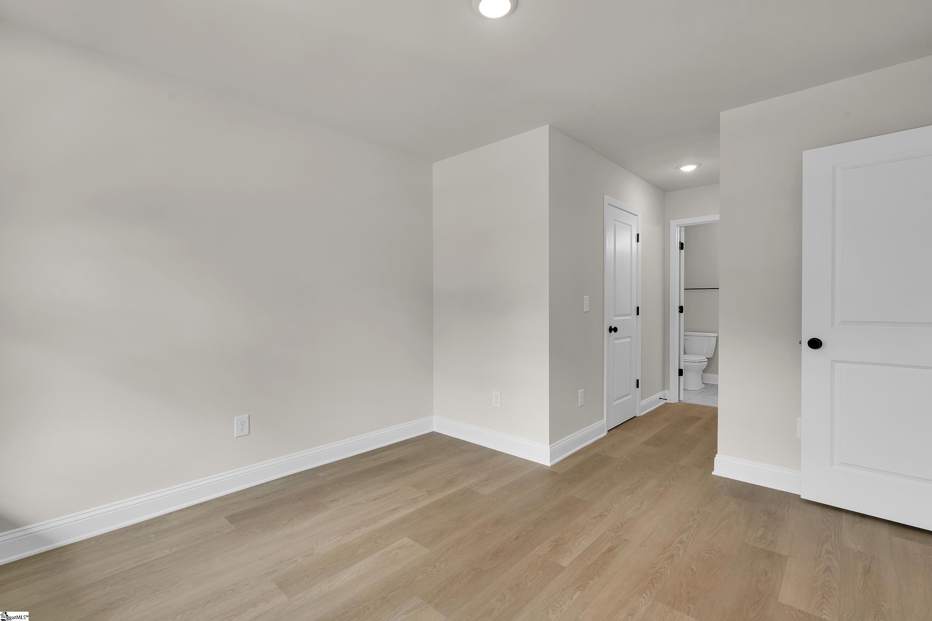 3224 N Highway 101 Property Photo 14