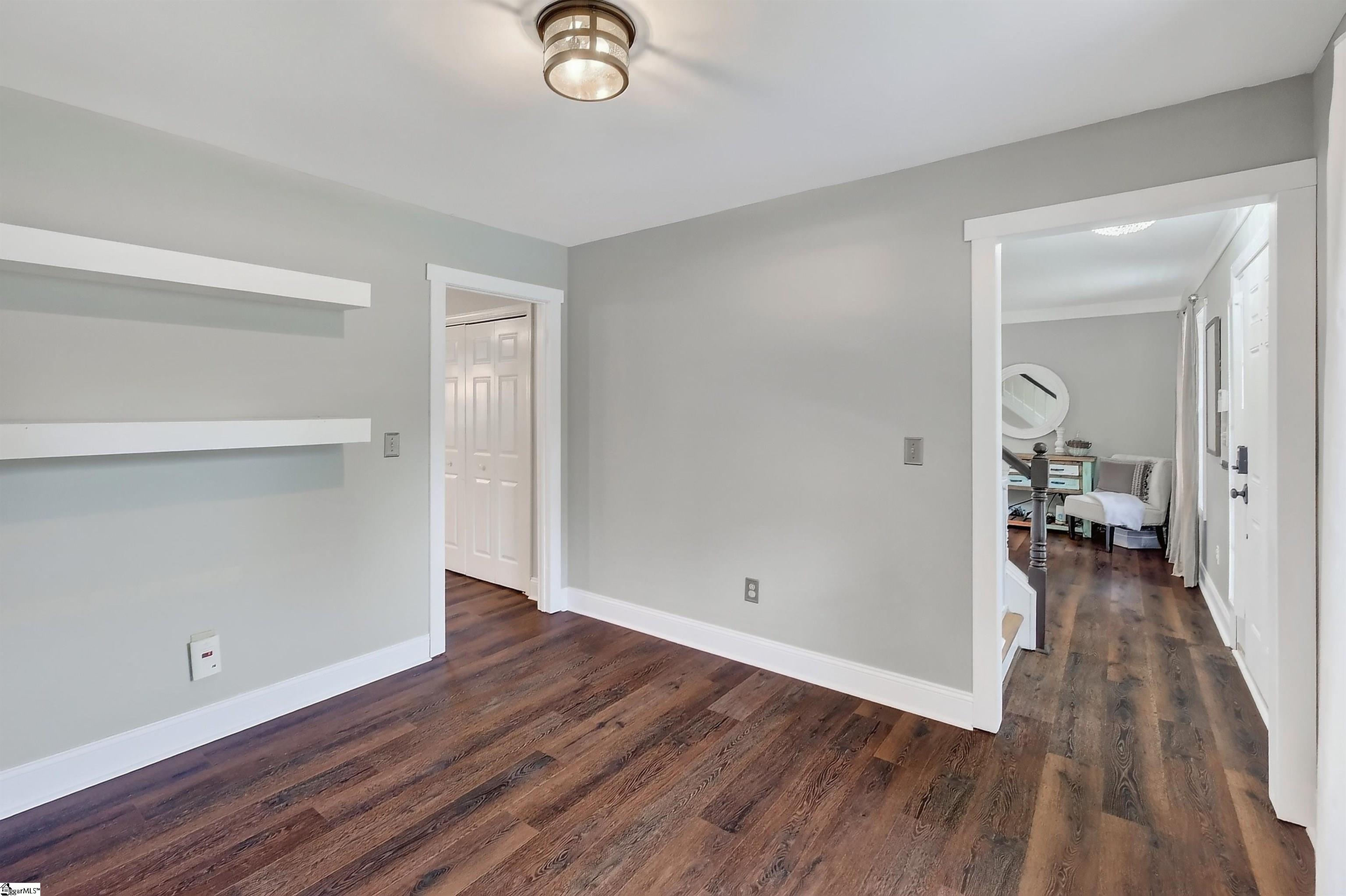 208 Charmar Way Property Photo 8