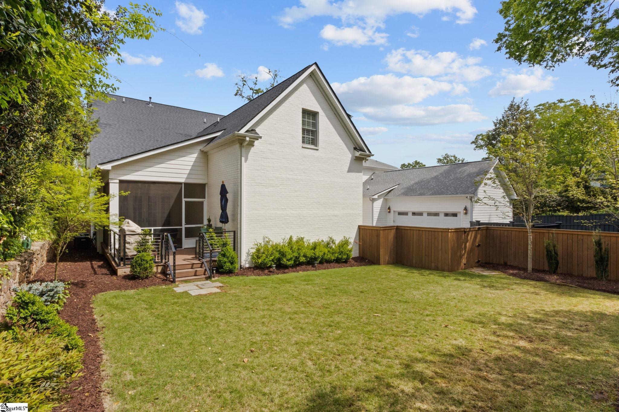 110 Newman Street Property Photo 2
