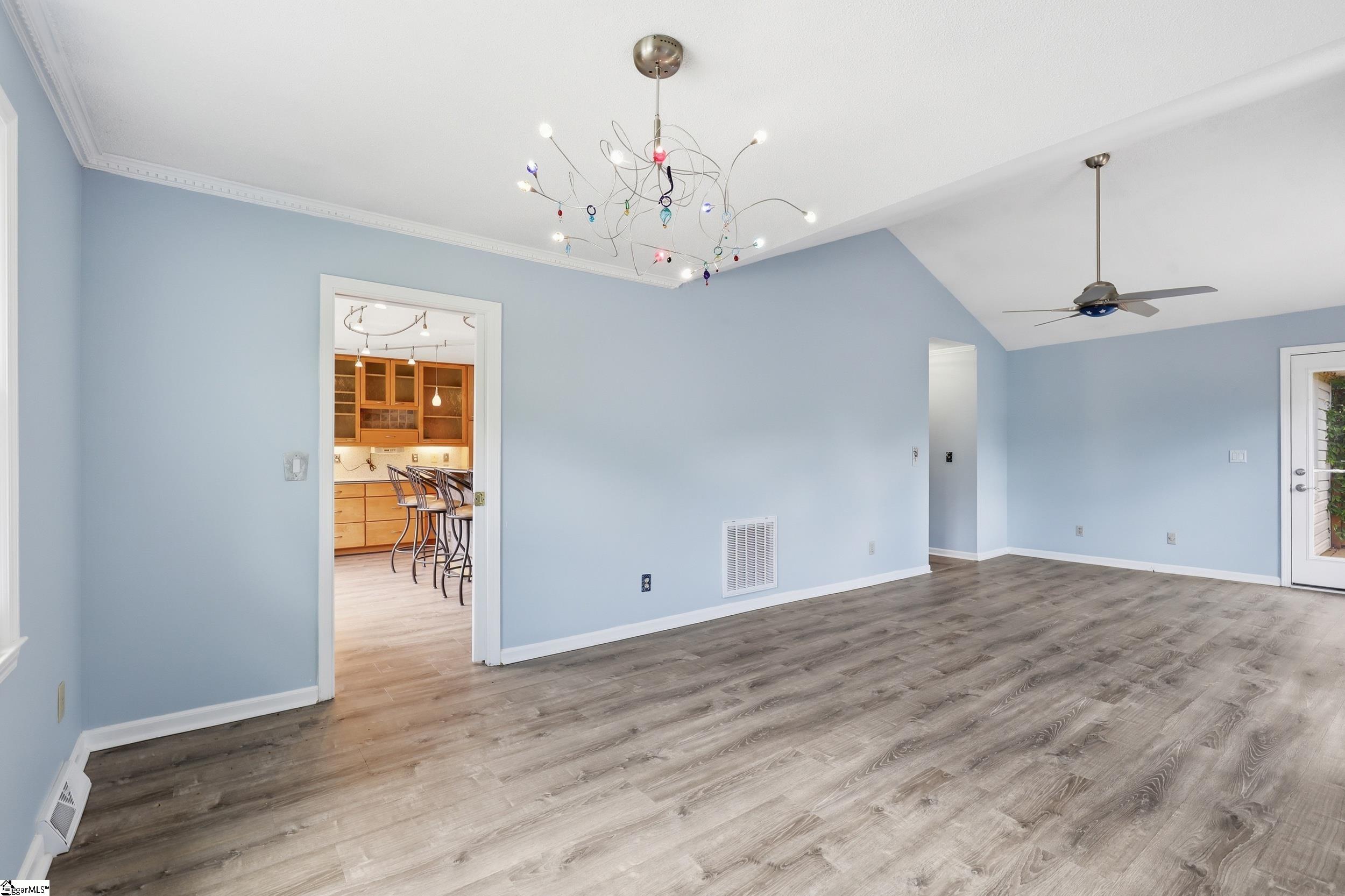 33 Tilbury Way Property Photo 10