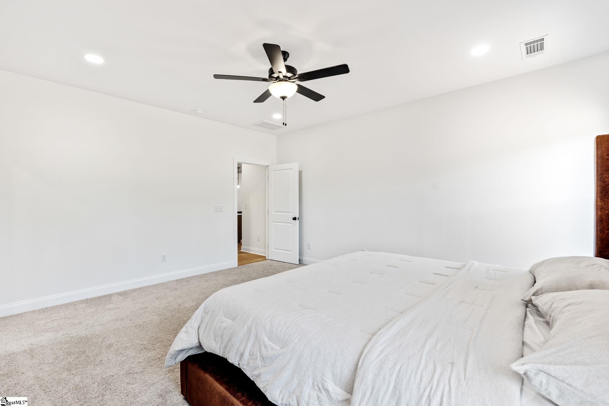 161 Meadow Park Drive Property Photo 18