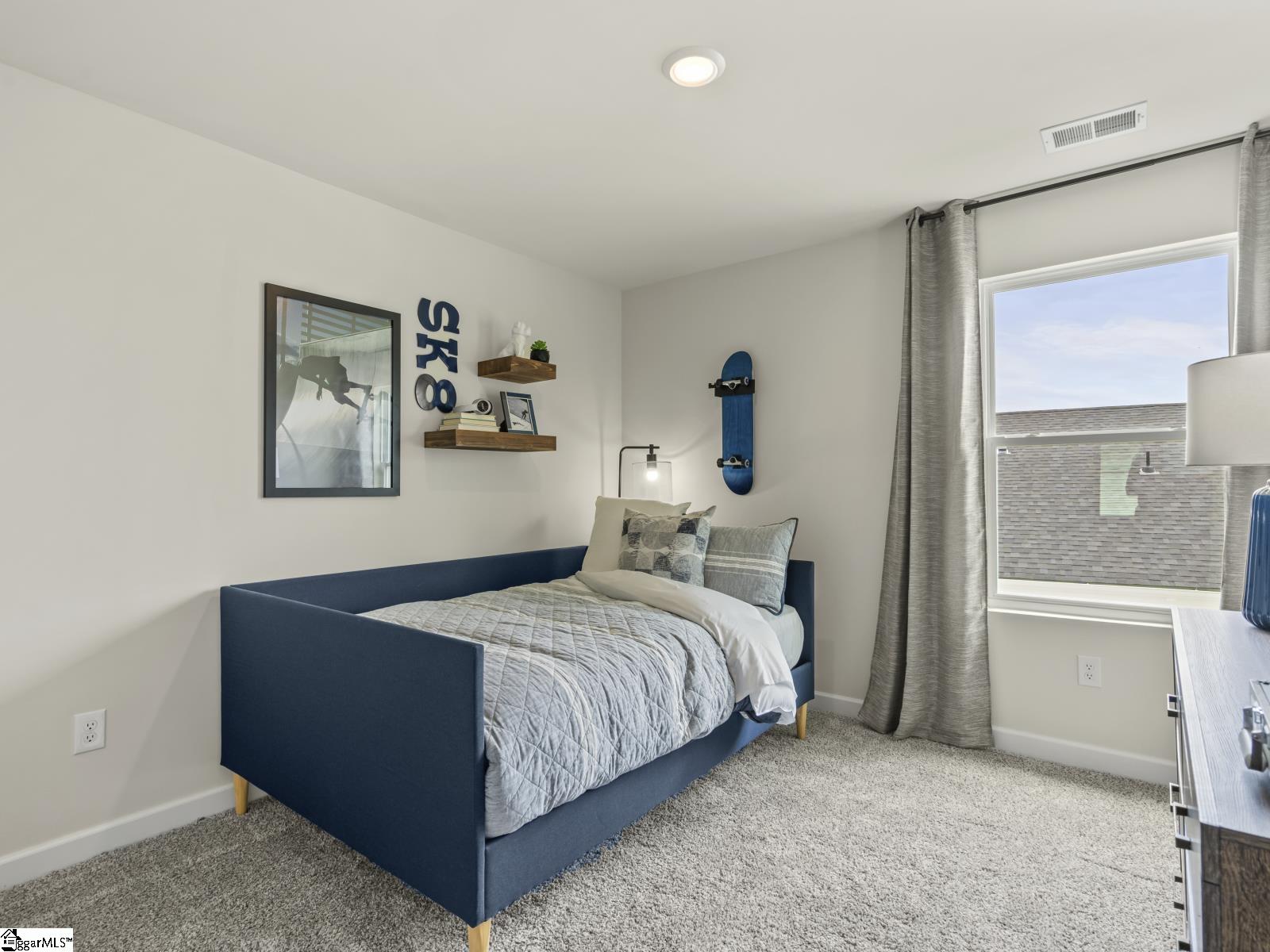 997 Penfold Pointe Property Photo 4