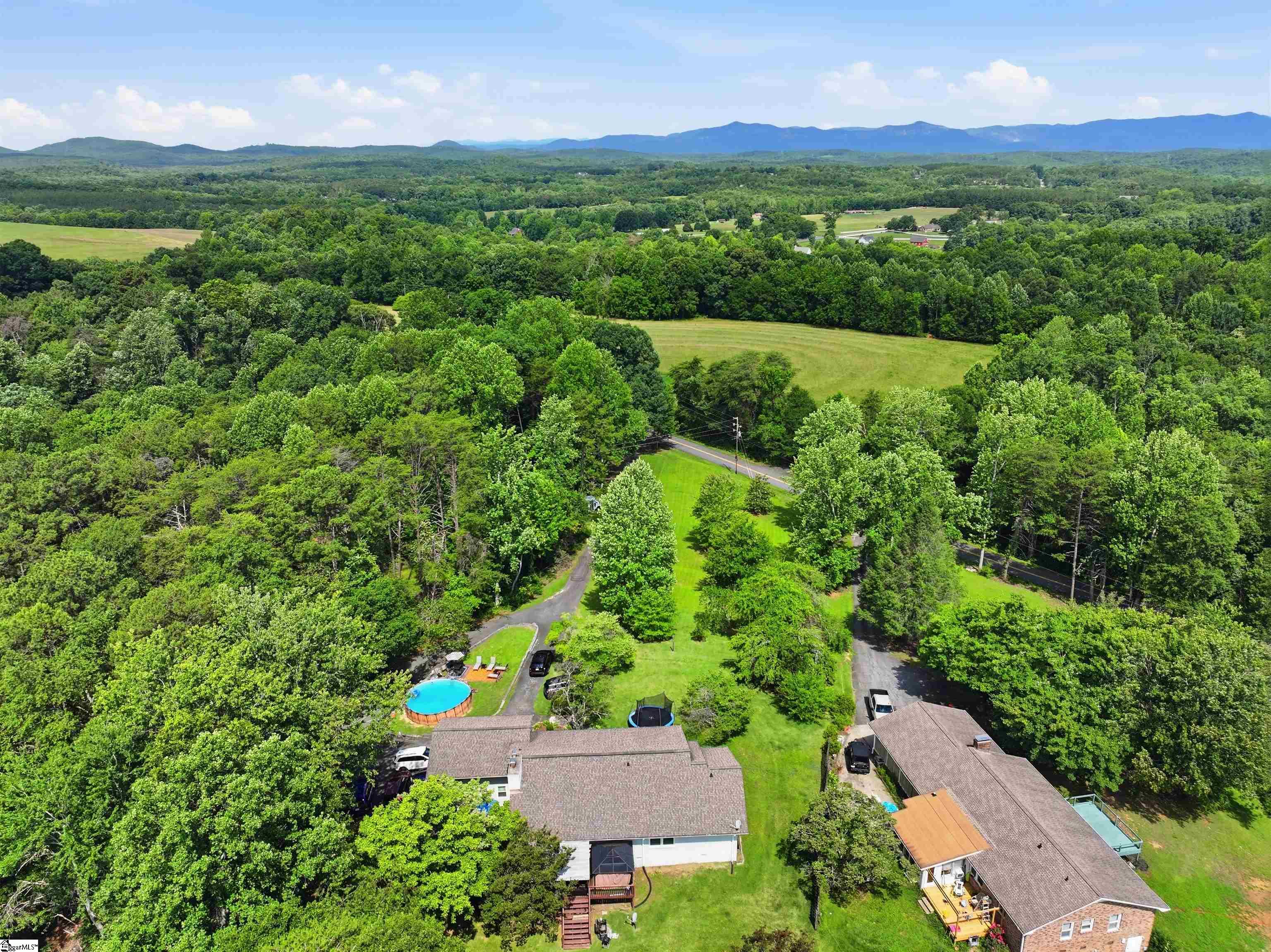 196 Raines Road Property Photo 14