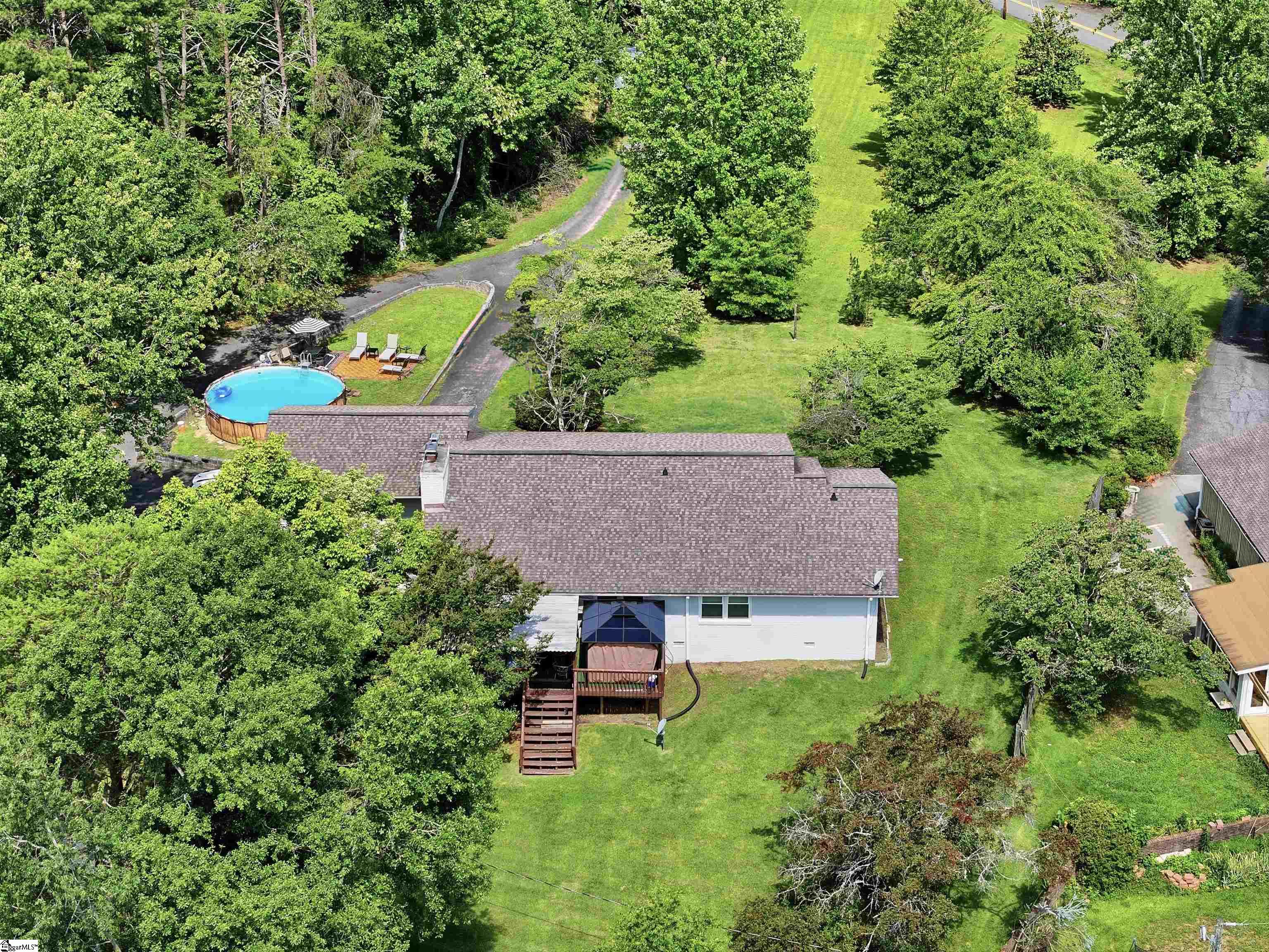 196 Raines Road Property Photo 17
